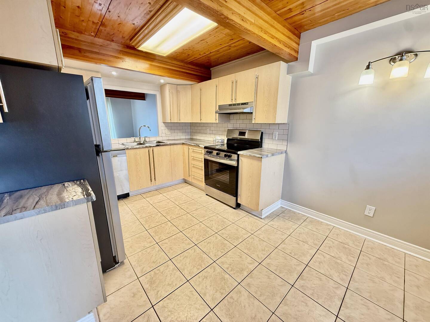 29 Cavendish Rd Halifax, NS B3P2J6