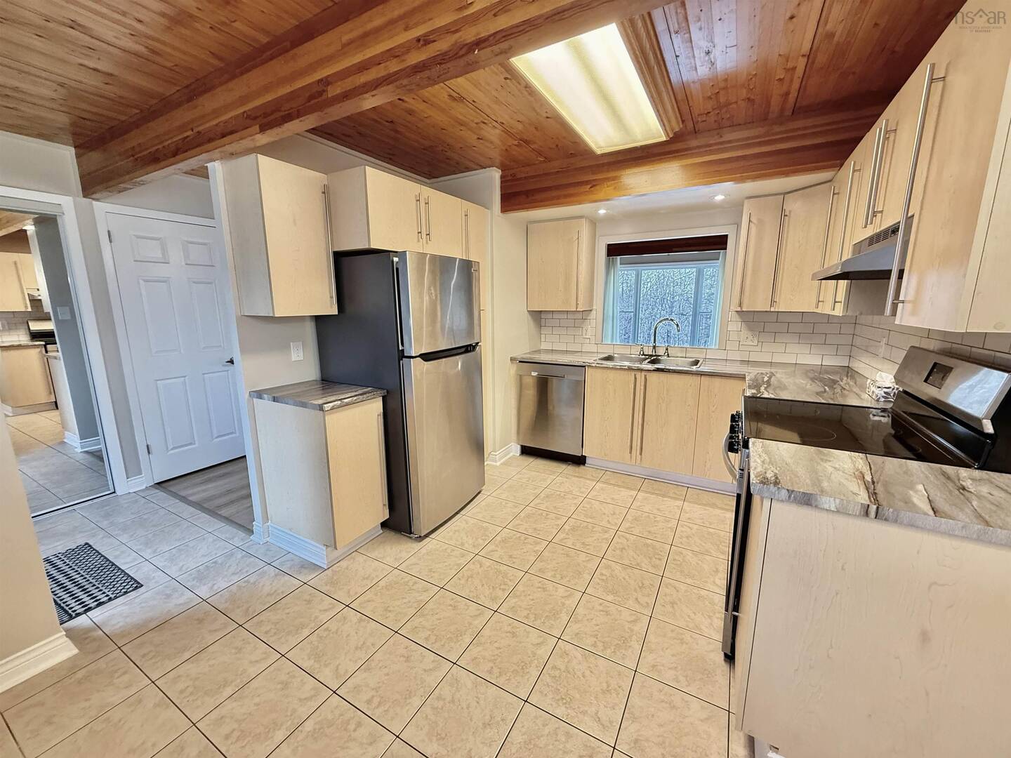 29 Cavendish Rd Halifax, NS B3P2J6