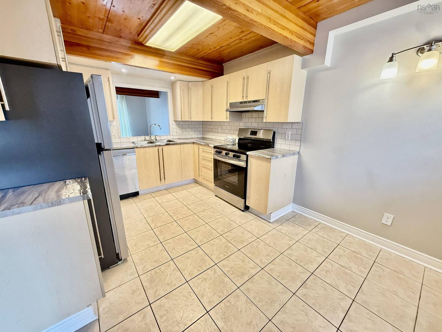 29 Cavendish Rd Halifax, NS B3P2J6