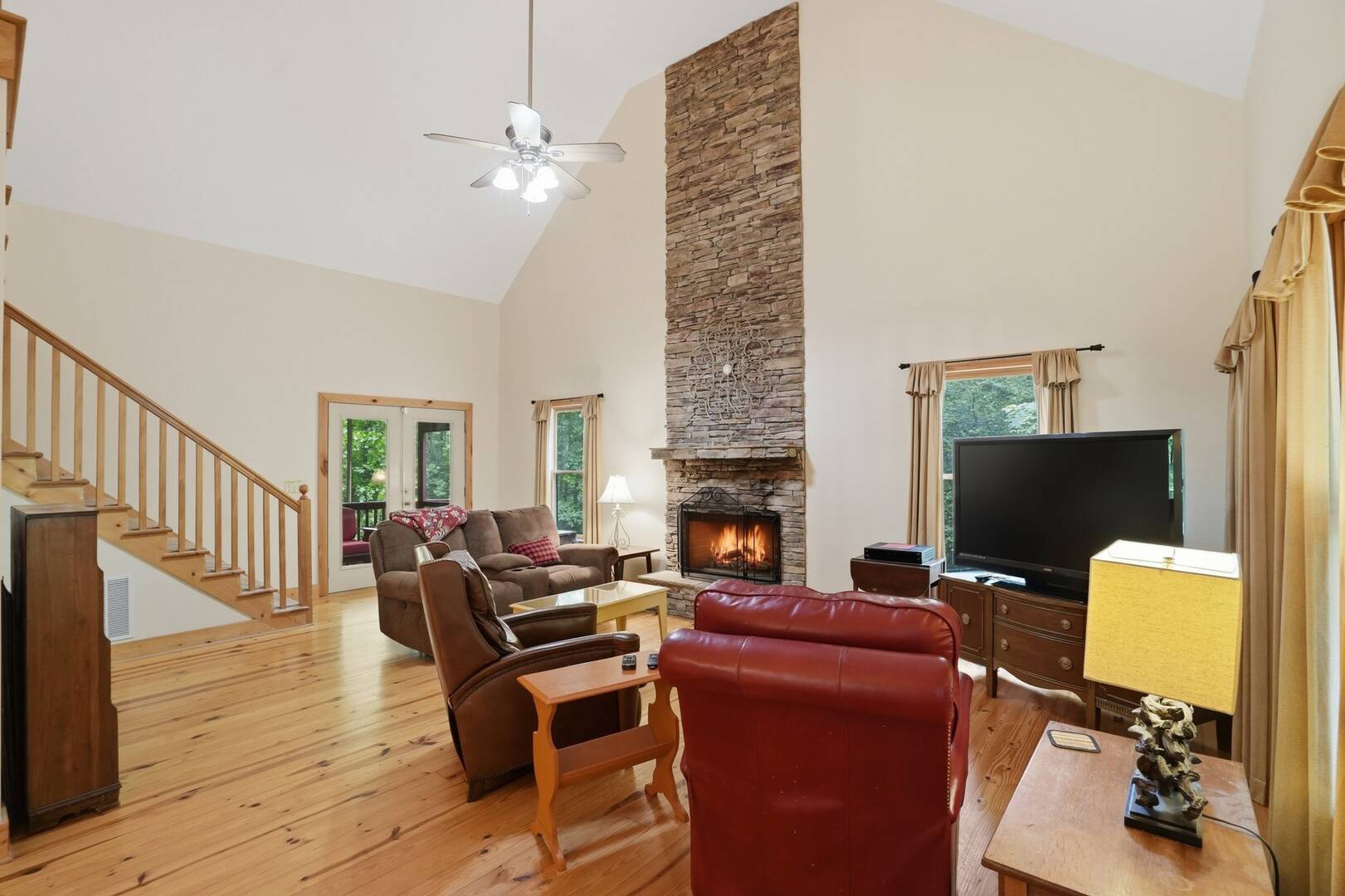 1060 Rocktree Rd. Dahlonega, GA 30533