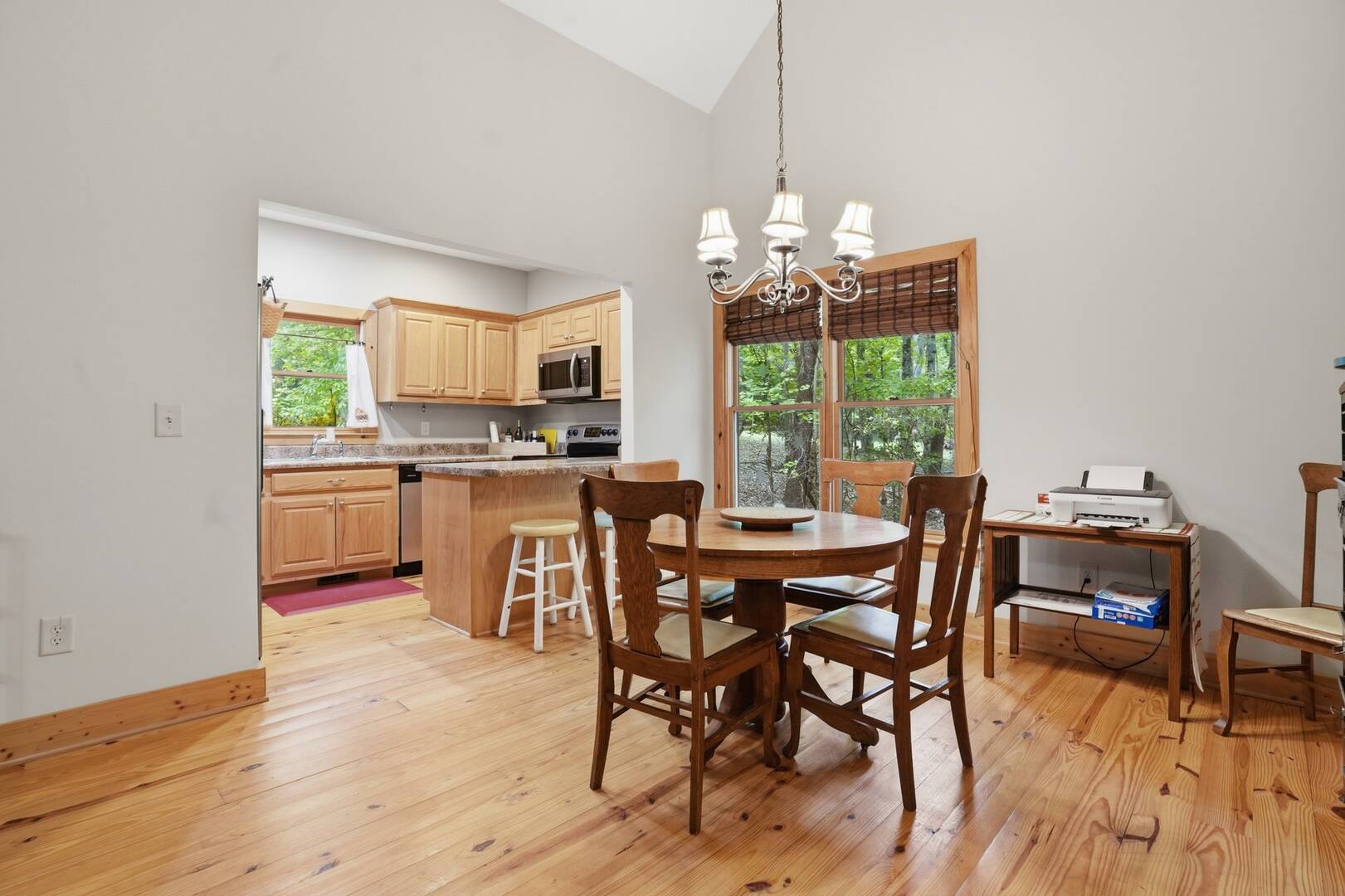 1060 Rocktree Rd. Dahlonega, GA 30533