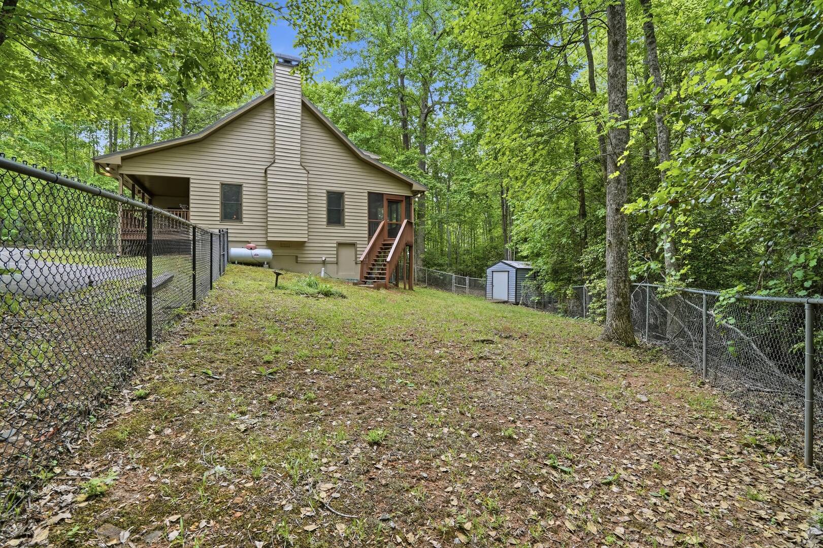 1060 Rocktree Rd. Dahlonega, GA 30533