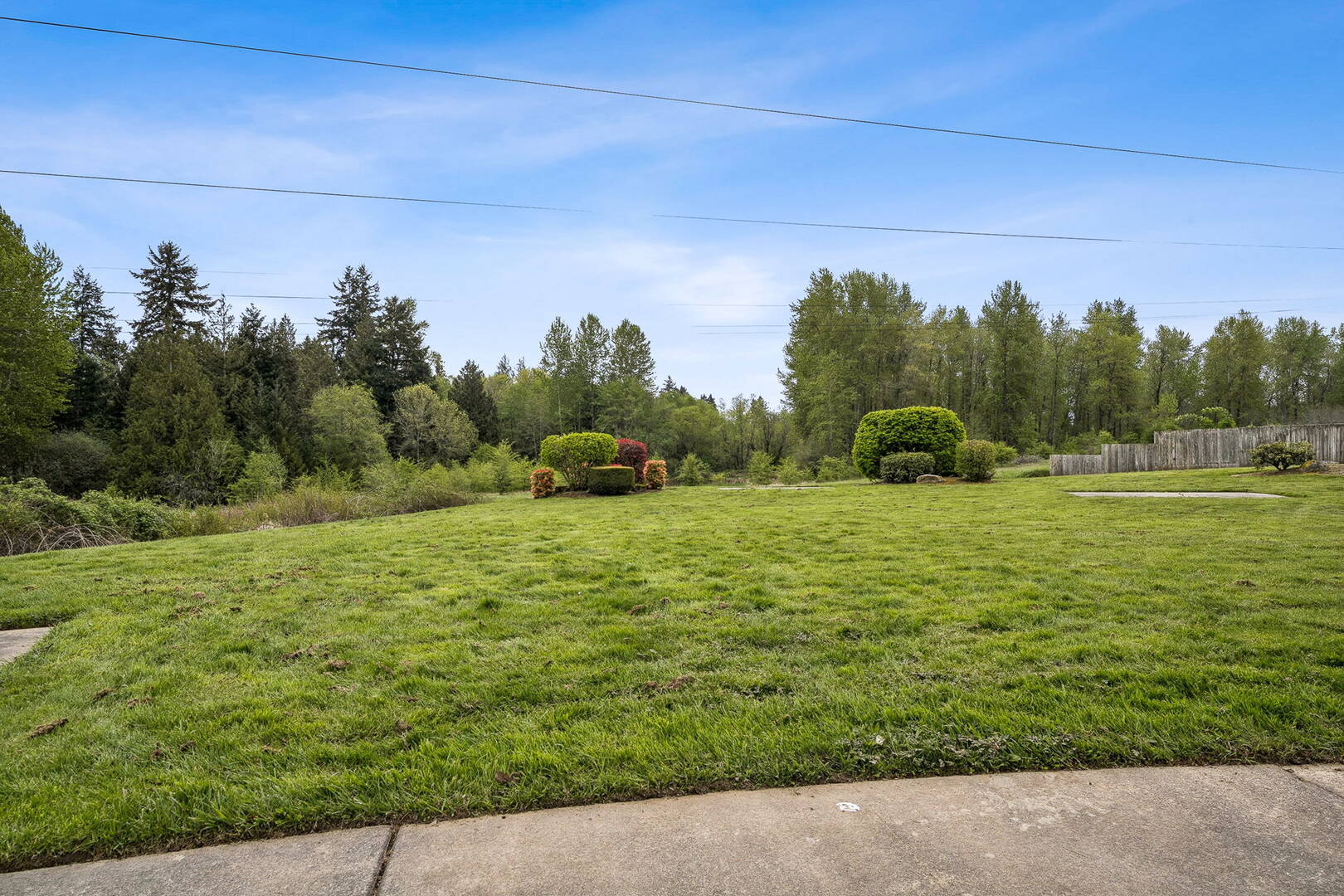 8708 132nd St E Puyallup, WA 98373