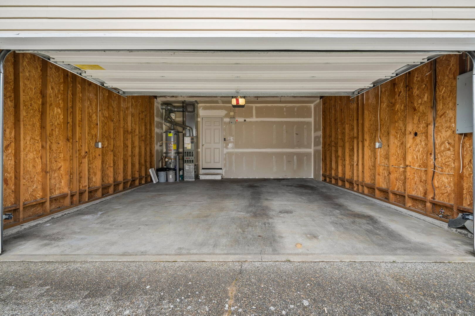 8708 132nd St E Puyallup, WA 98373