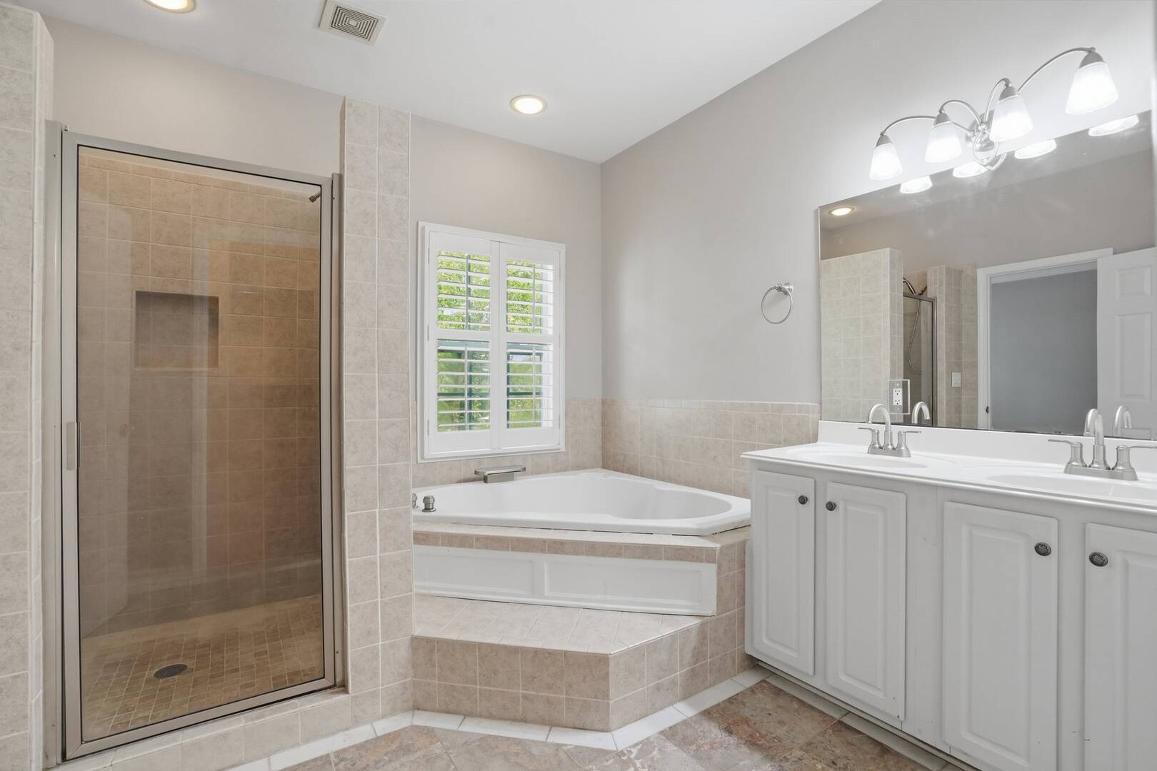 29 Hall Manor, Unit #29 Alpharetta, GA 30022
