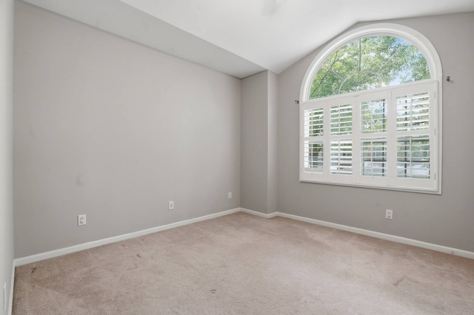 29 Hall Manor, Unit #29 Alpharetta, GA 30022