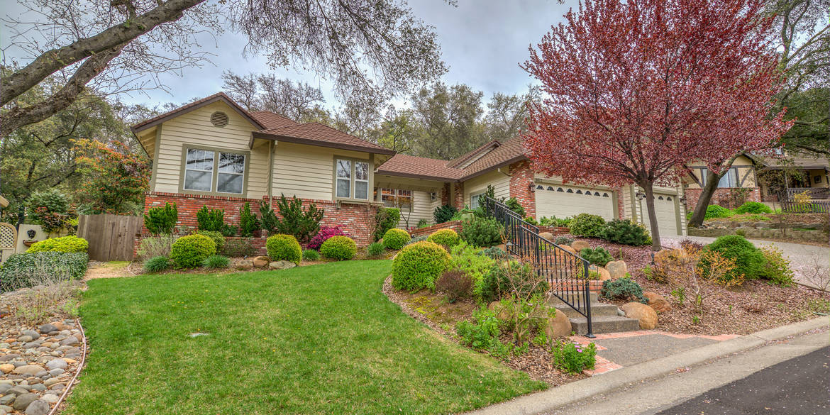 Brivity 8877 Bronson Dr Granite Bay, CA 95746