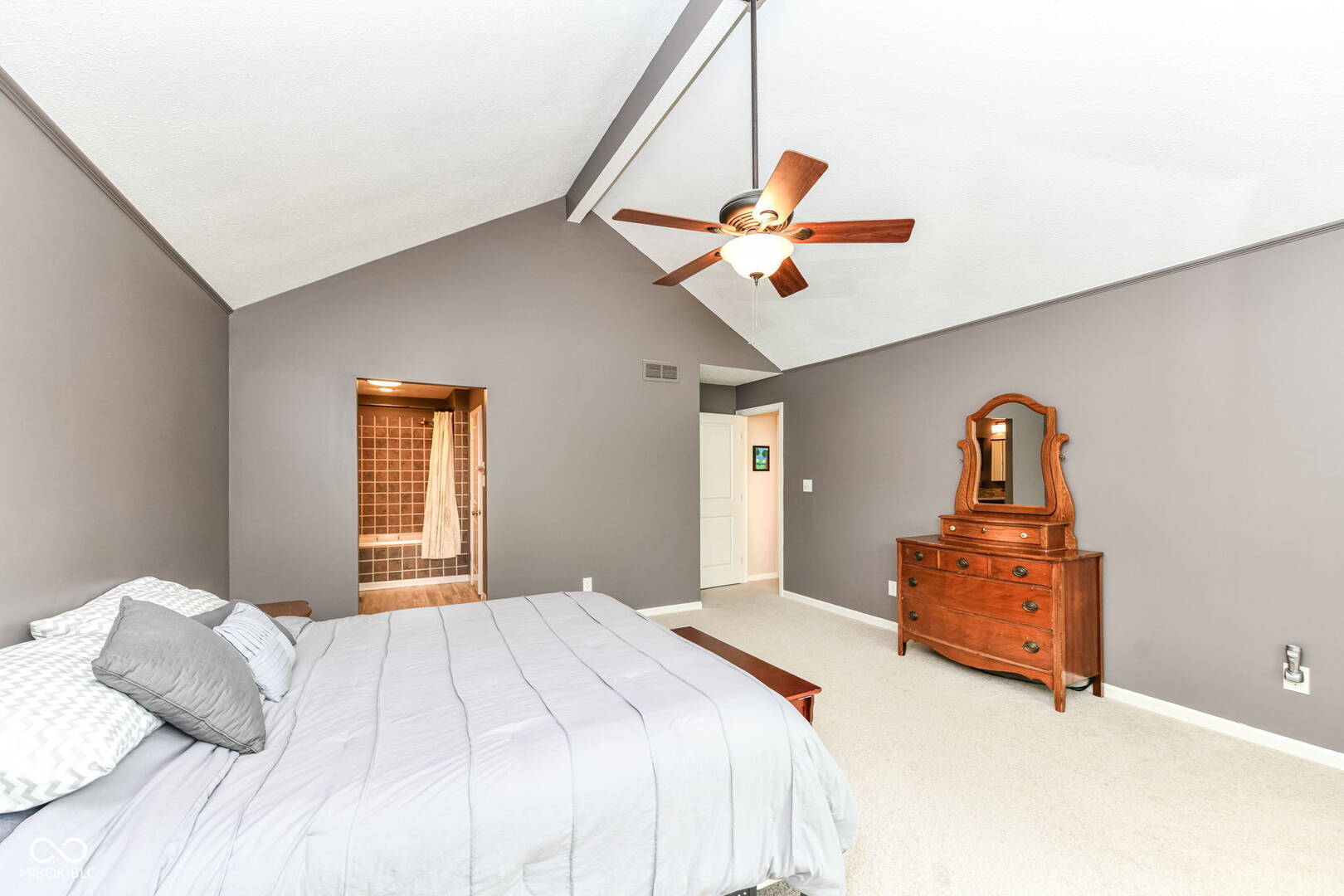 7783 Carly Pl Fishers, IN 46038