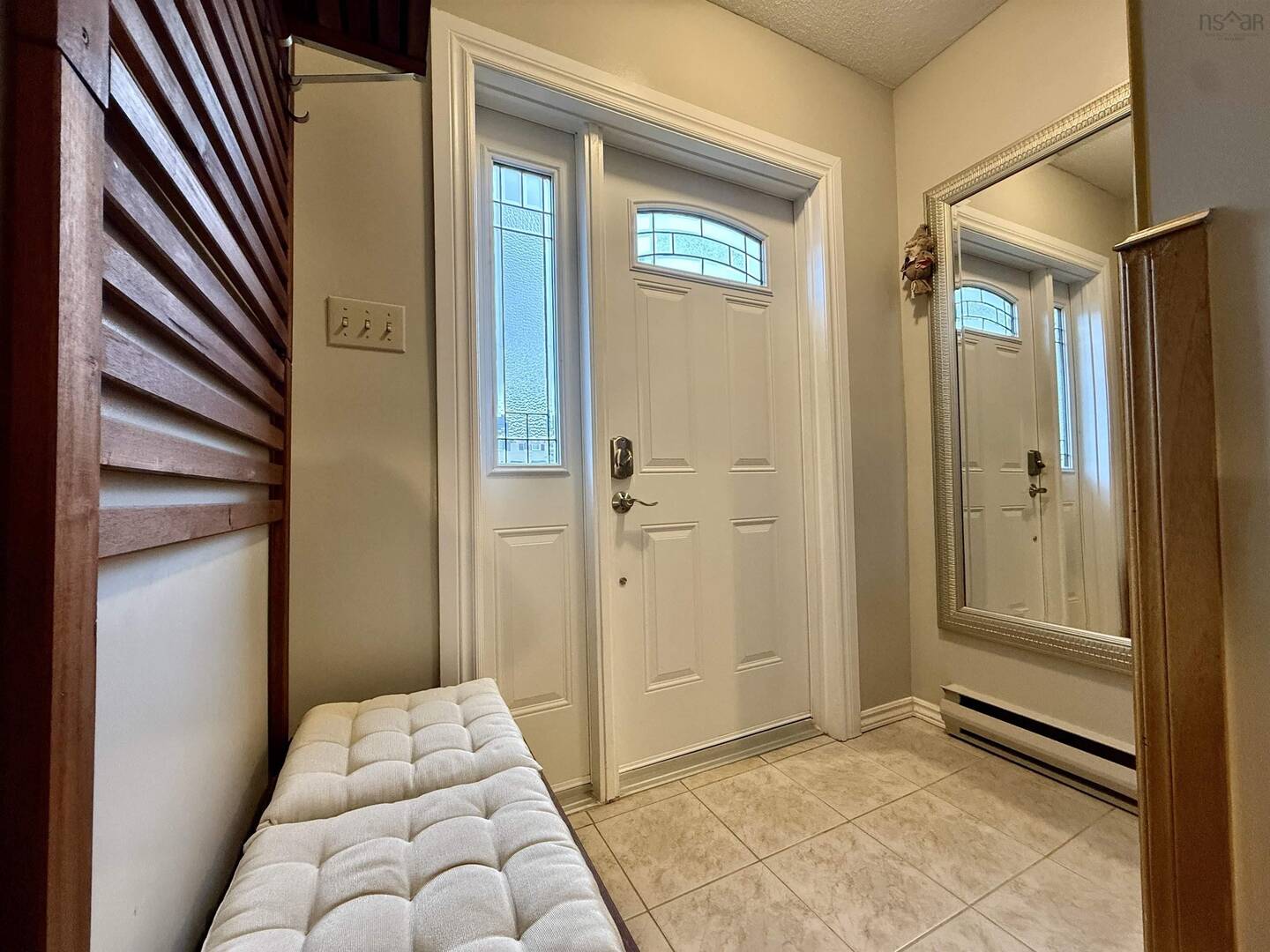 7 Venice Dartmouth, NS B2X3K2
