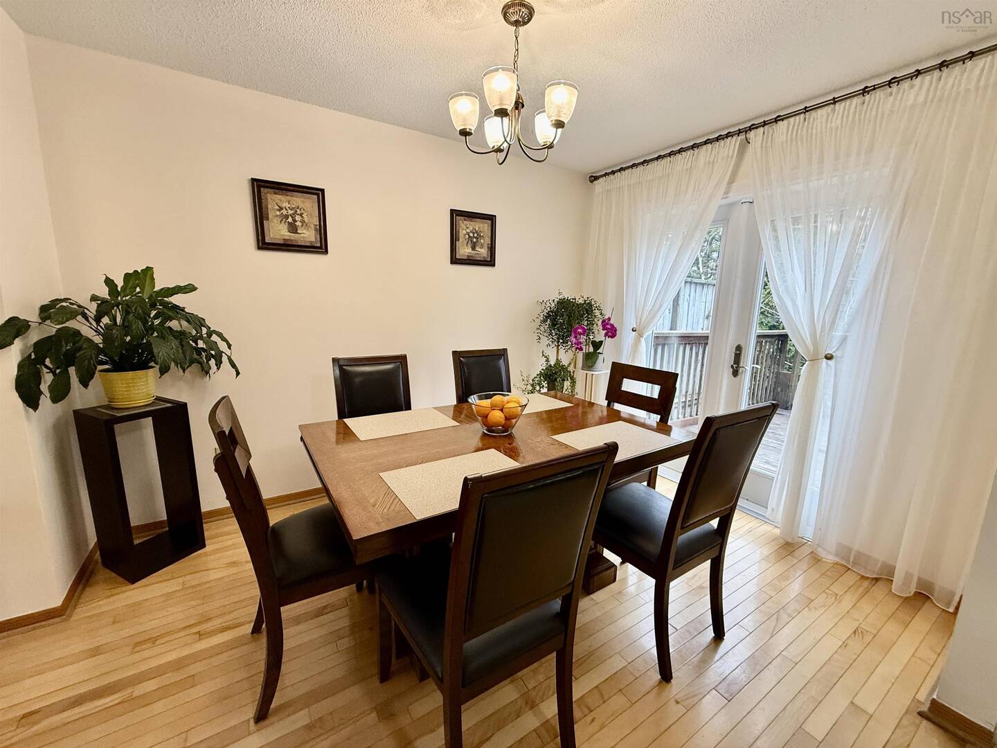 7 Venice Dartmouth, NS B2X3K2