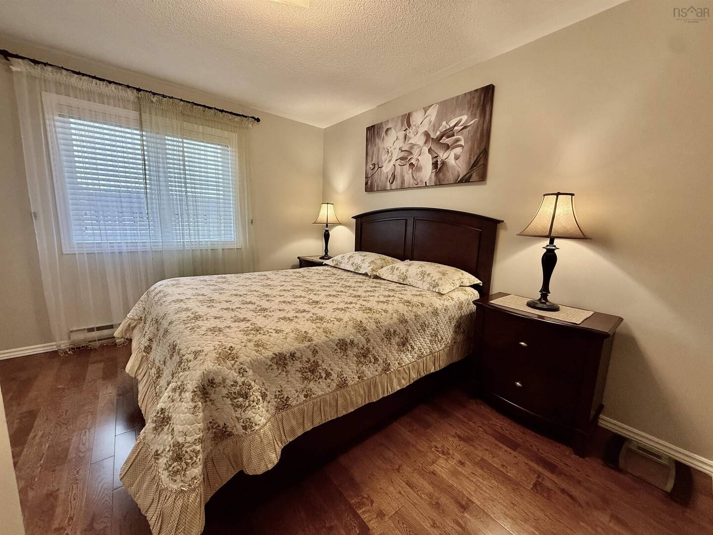 7 Venice Dartmouth, NS B2X3K2