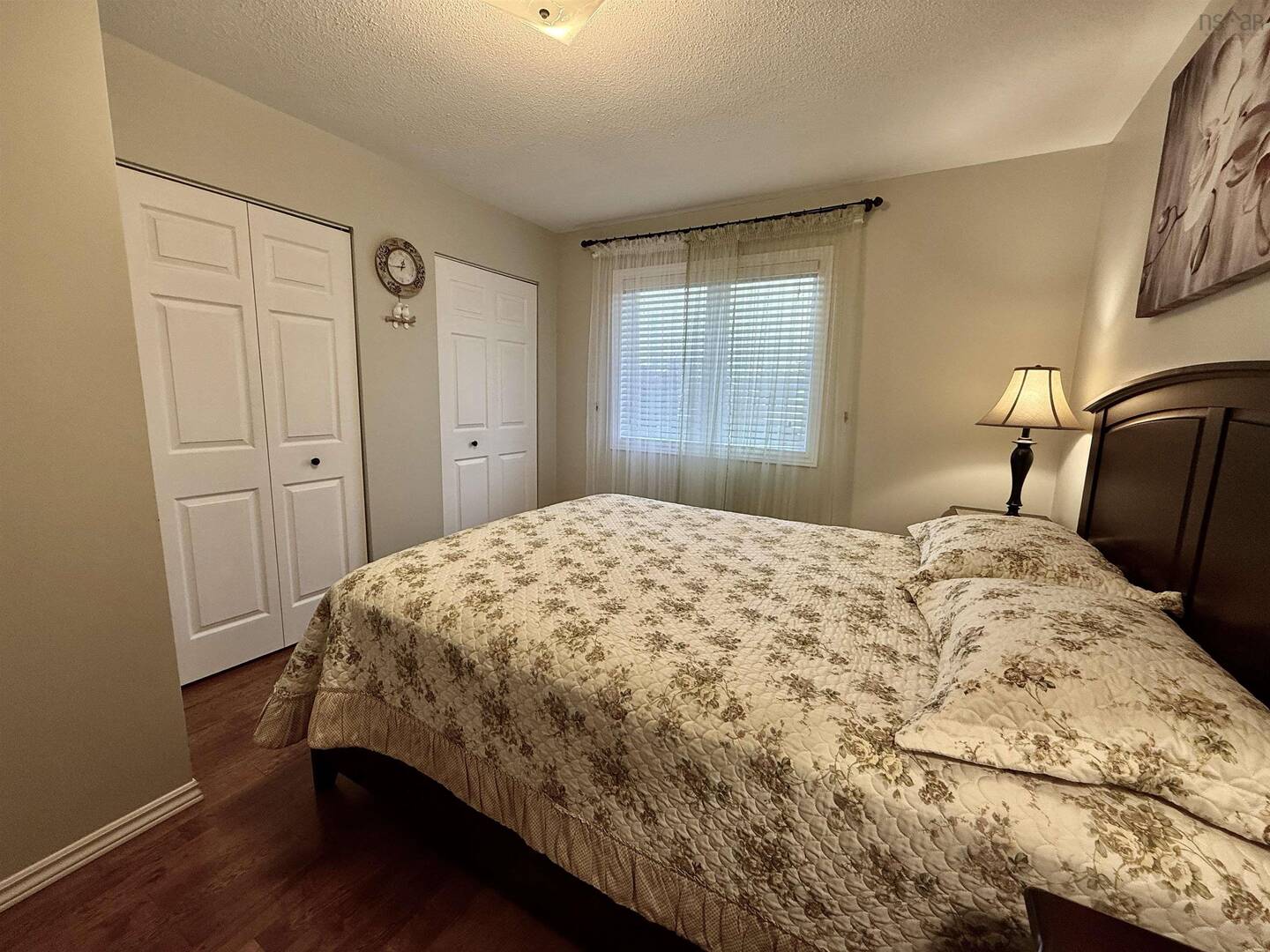 7 Venice Dartmouth, NS B2X3K2