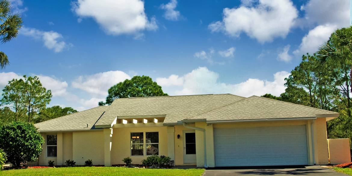 Brivity 7131 Saddle Creek Cir Sarasota, FL 34241