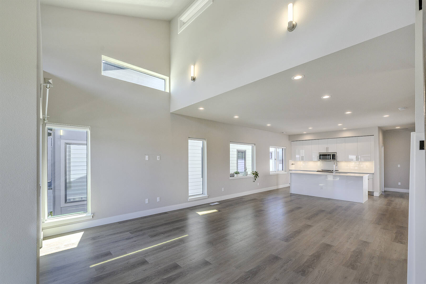 4179 SE 68th Ave Hillsboro, OR 97123