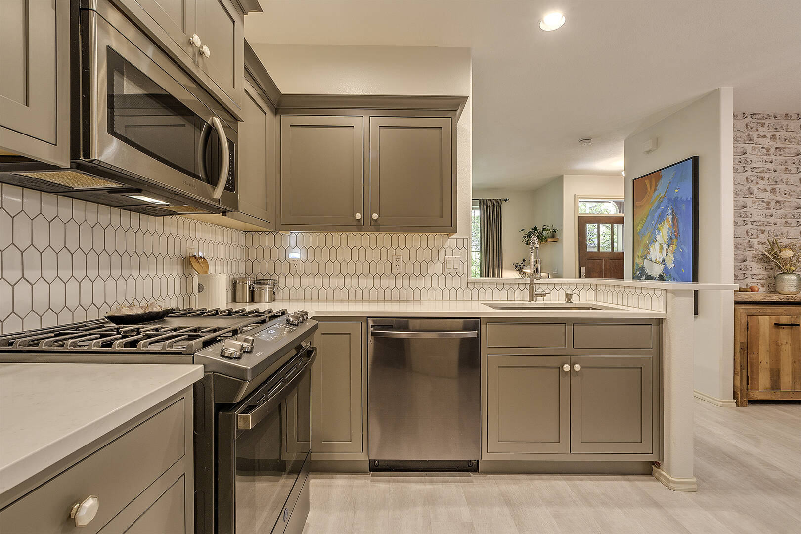 4839 NW Blandy Ter Portland, OR 97229