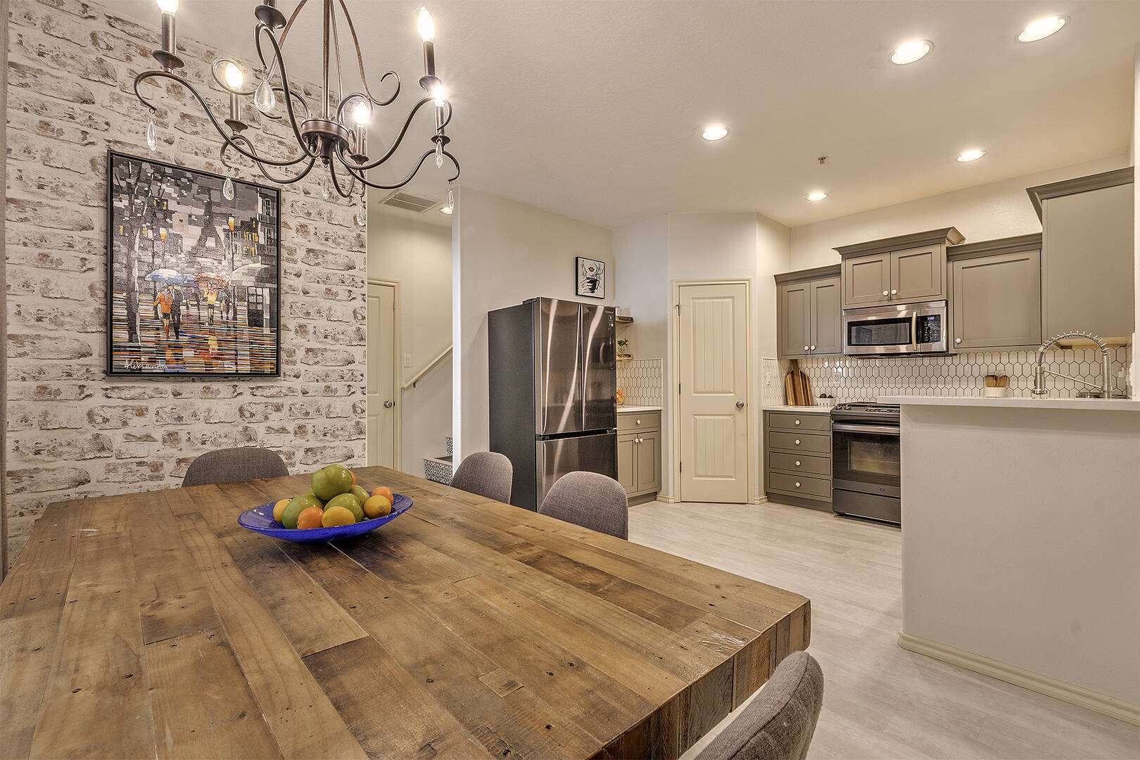 4839 NW Blandy Ter Portland, OR 97229