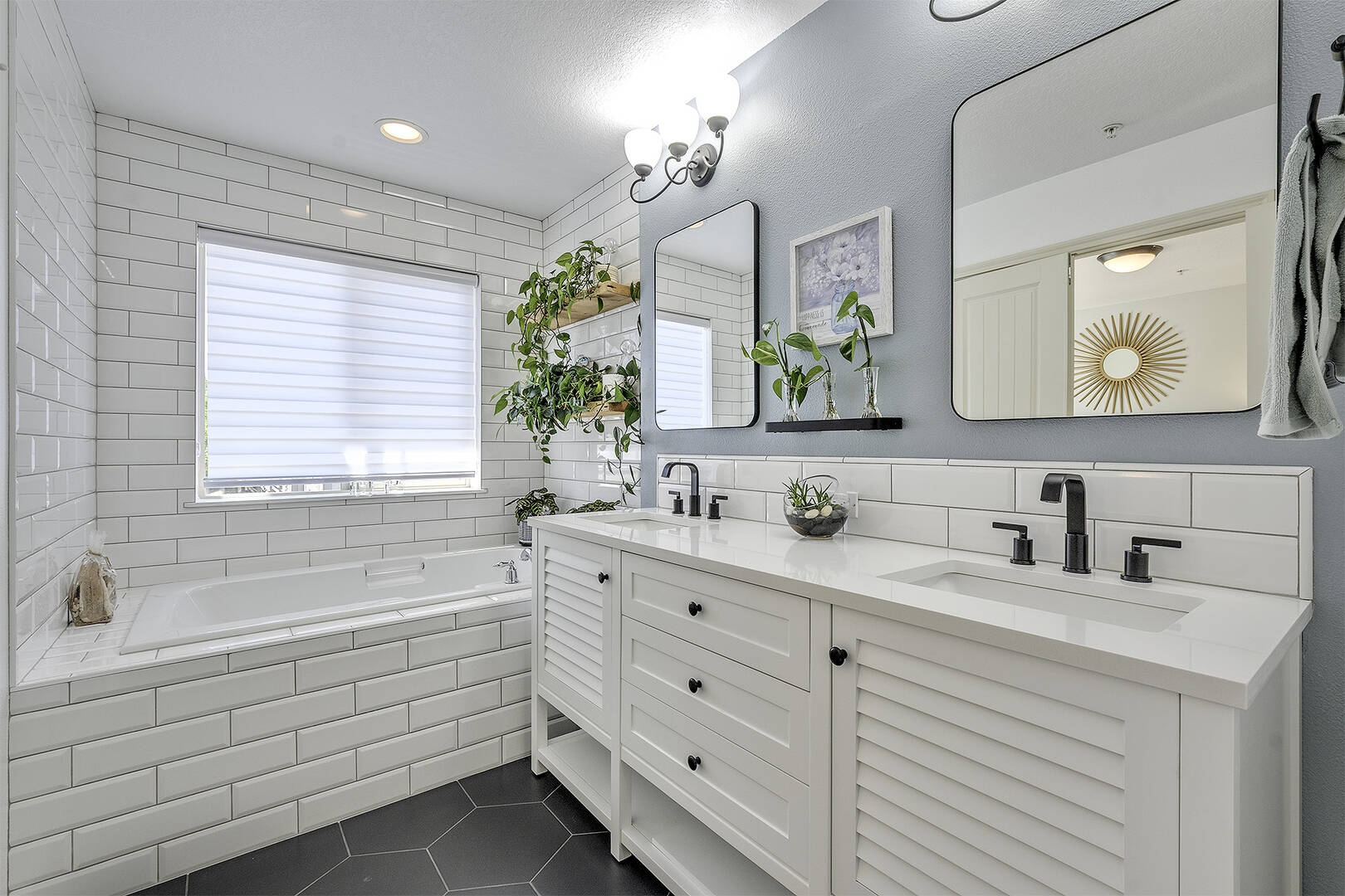4839 NW Blandy Ter Portland, OR 97229