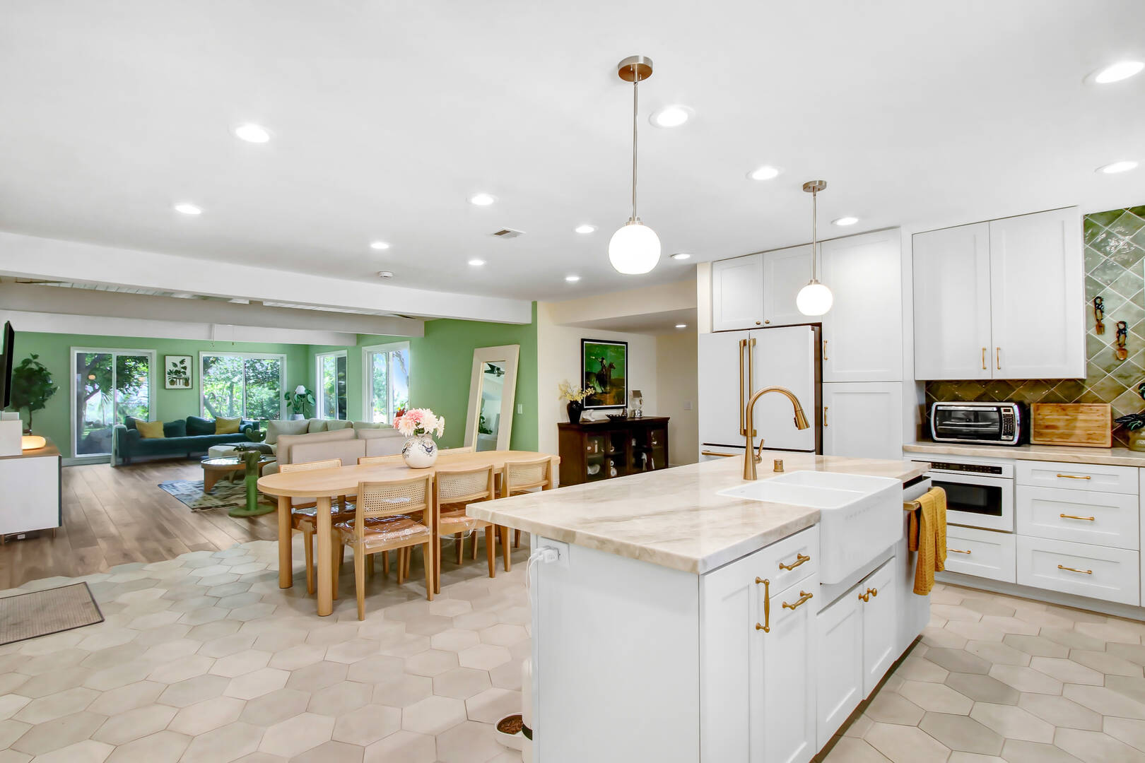 1580 Pelham Place Riverside, CA  92506
