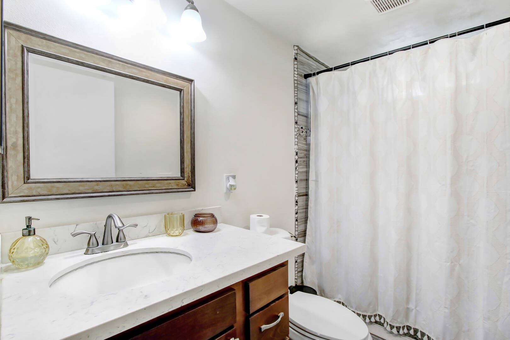 1580 Pelham Place Riverside, CA  92506