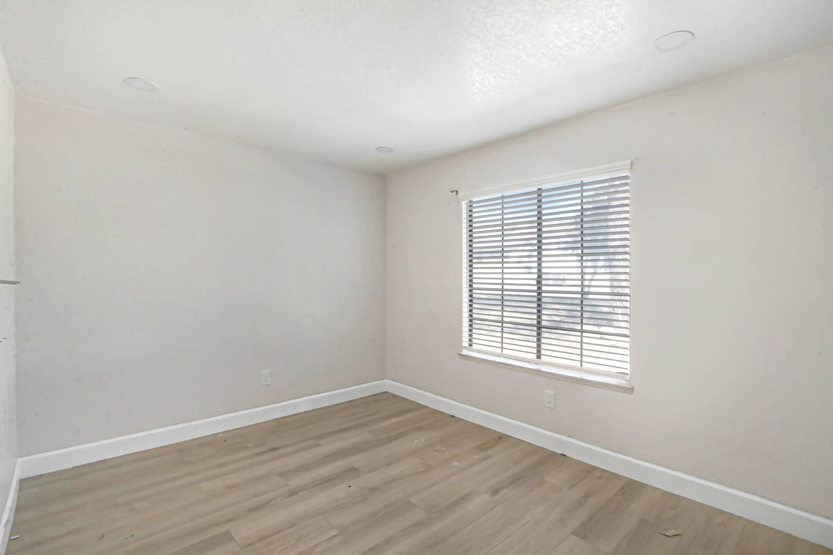 1142 W King St Banning, CA 92220