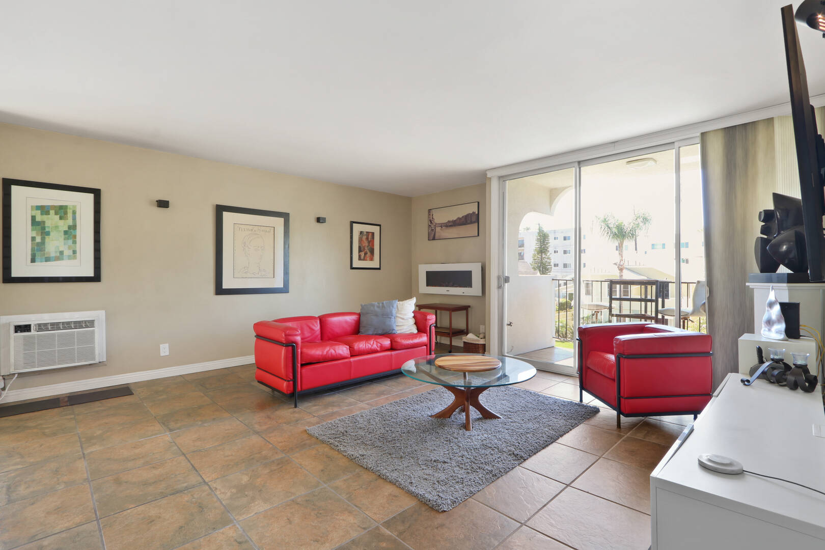 2101 E 2nd St Unit 305 Long Beach, CA 90803