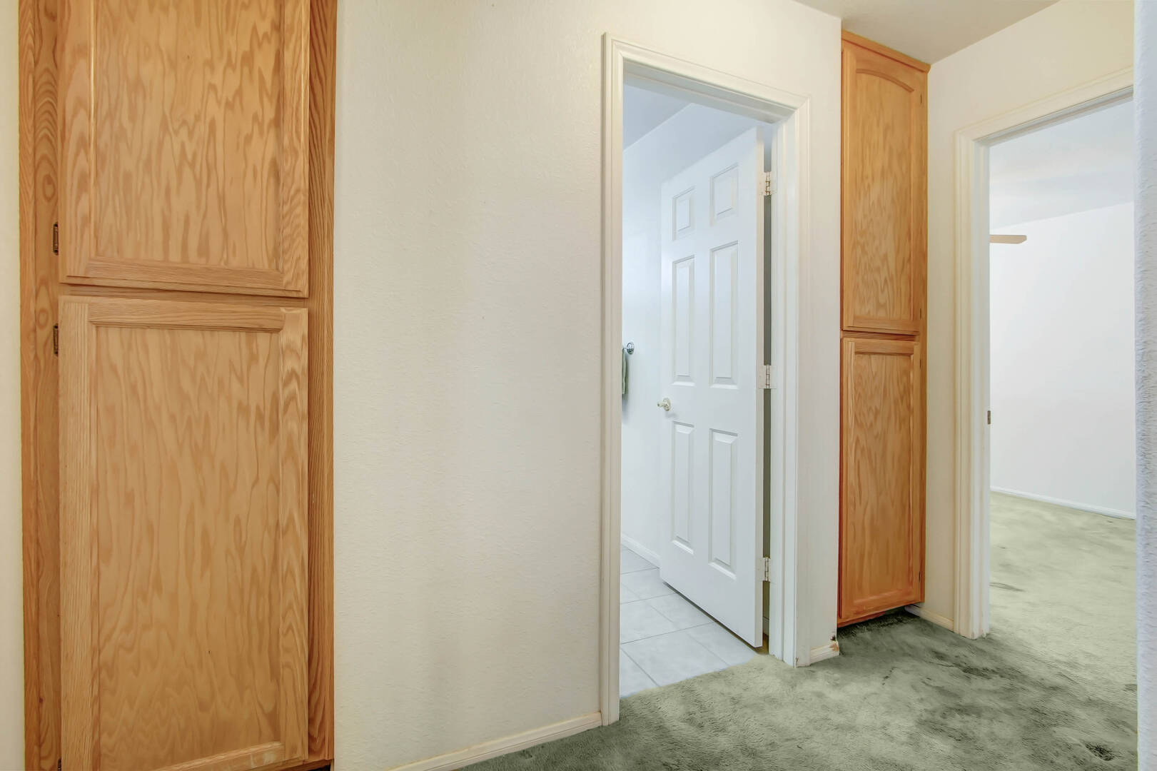 11949 Hawthorne Ave Hesperia, CA 92345