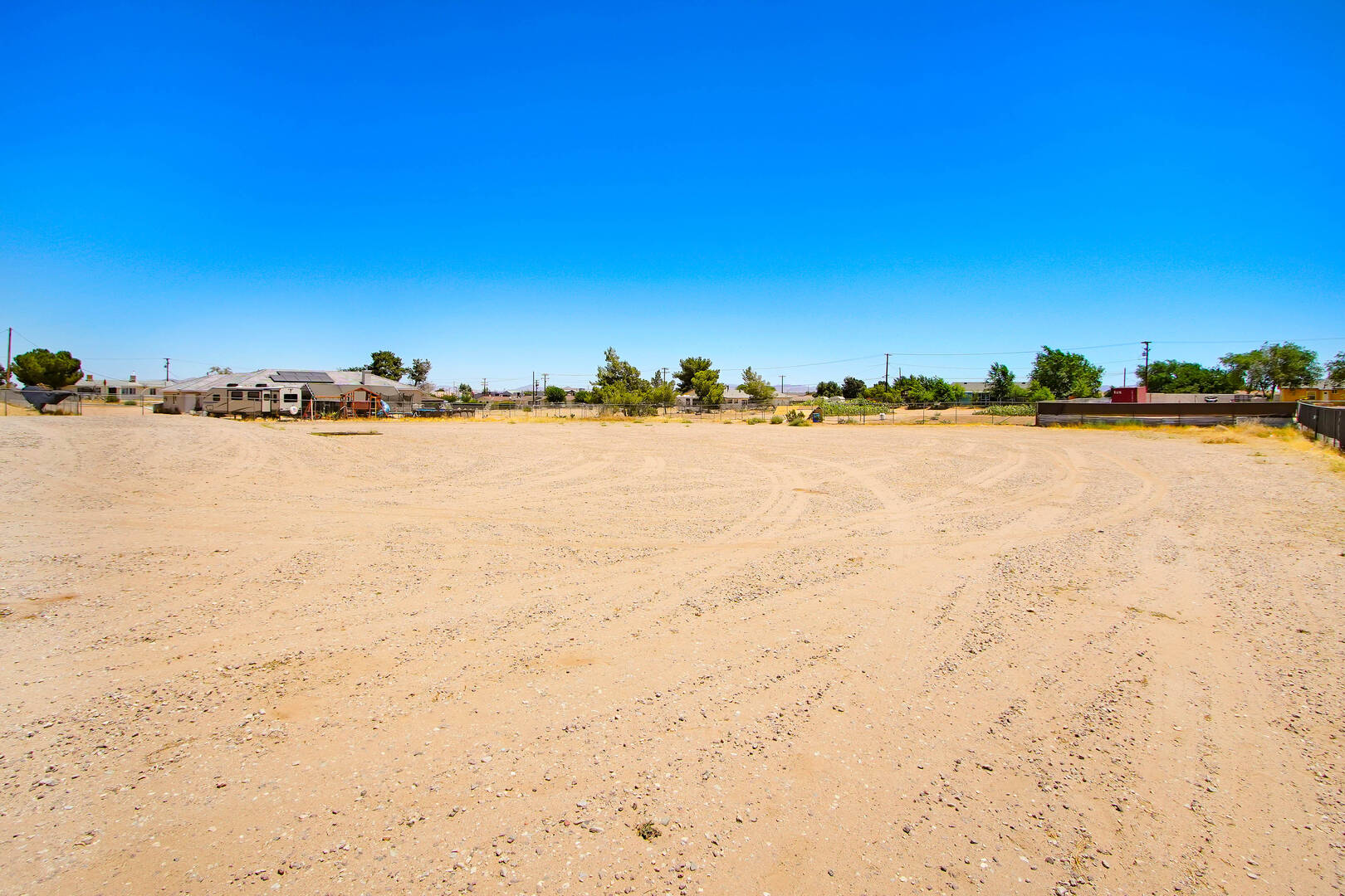 11949 Hawthorne Ave Hesperia, CA 92345
