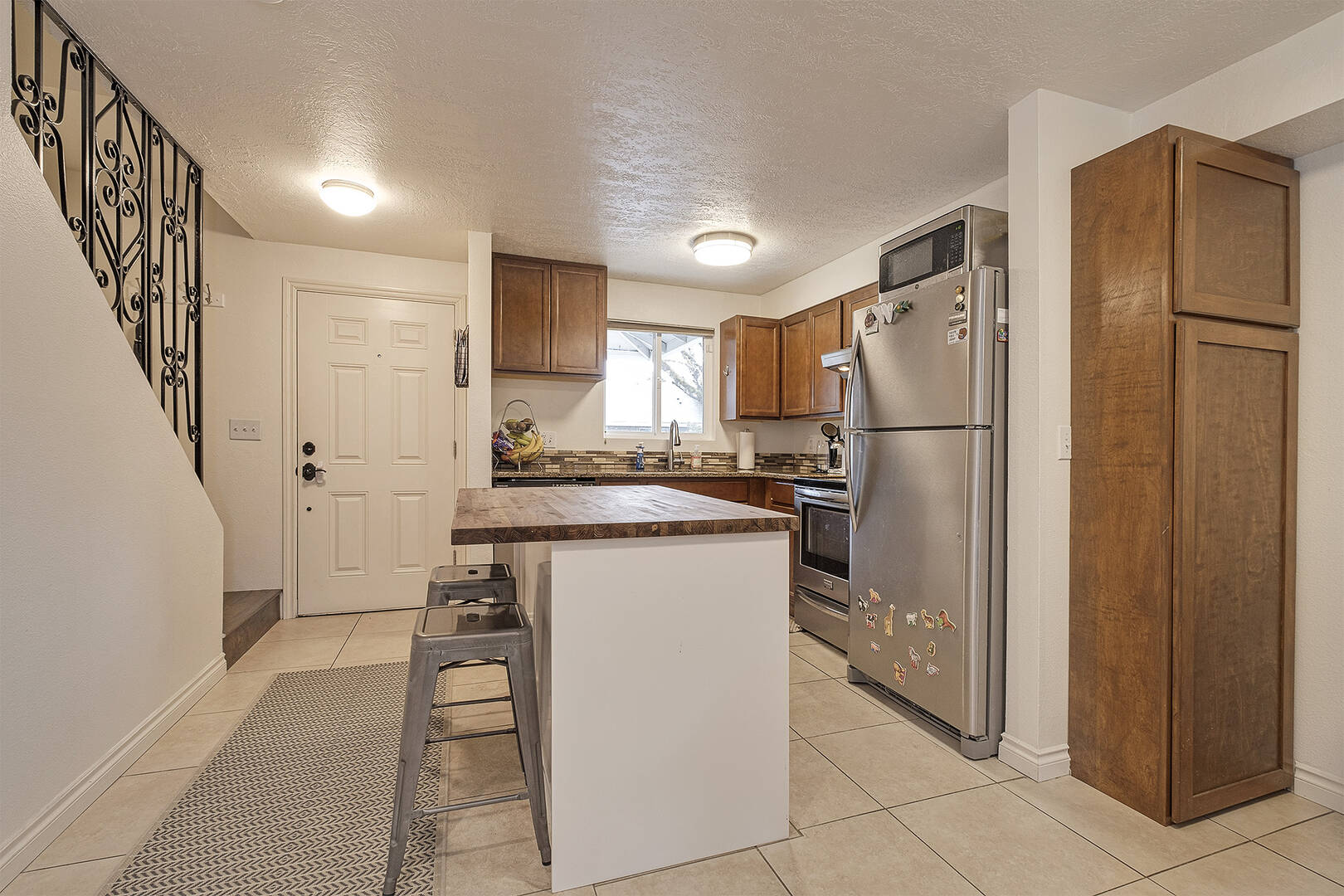 19865 SW 68th Ave Tualatin, OR 97062