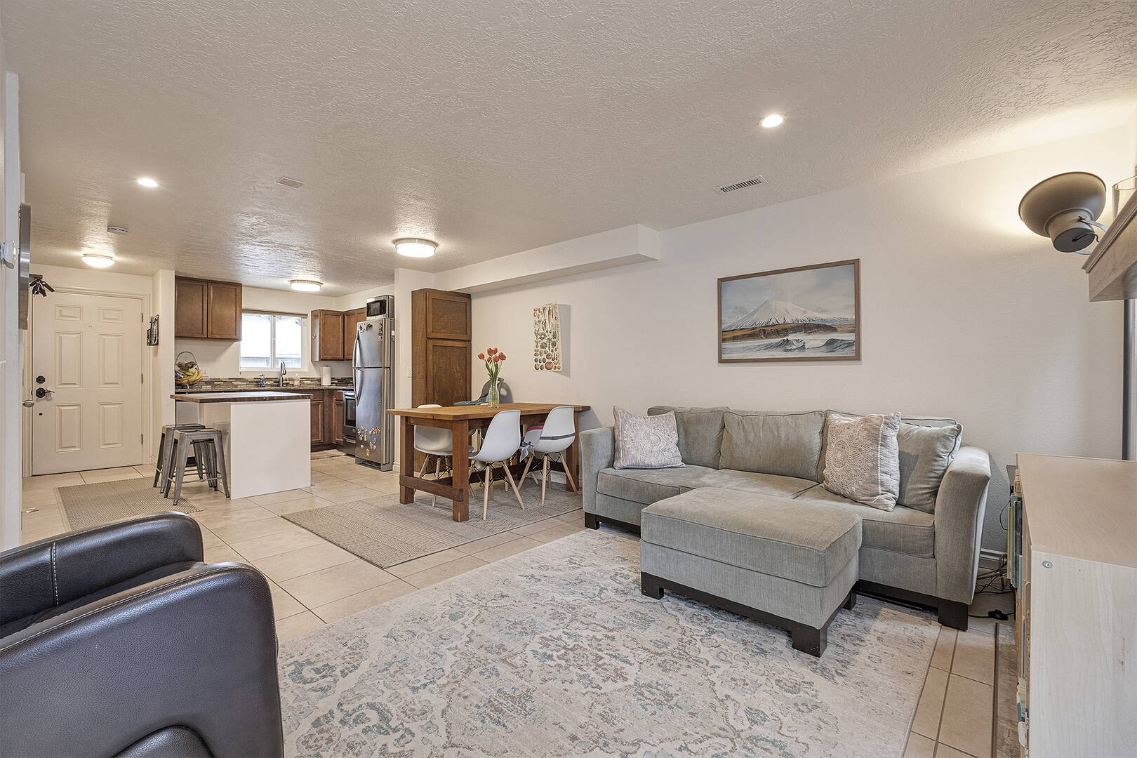 19865 SW 68th Ave Tualatin, OR 97062