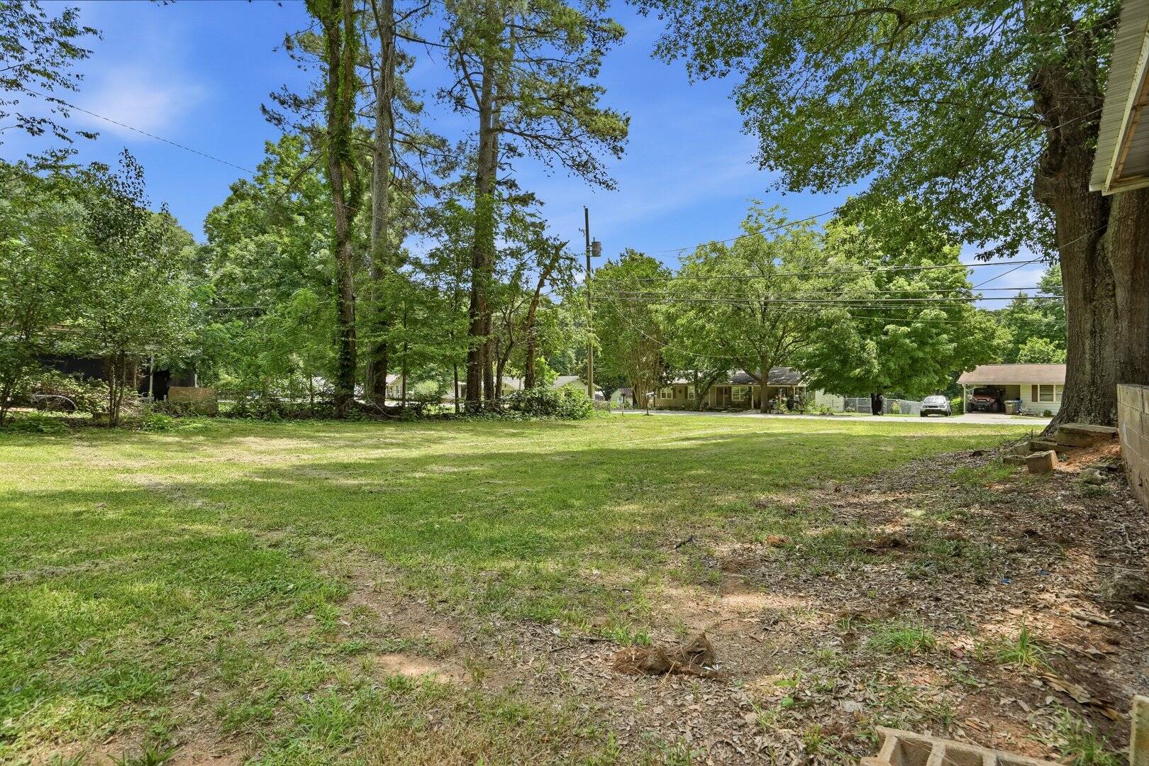 4130 McClure Drive Oakwood, GA 30566