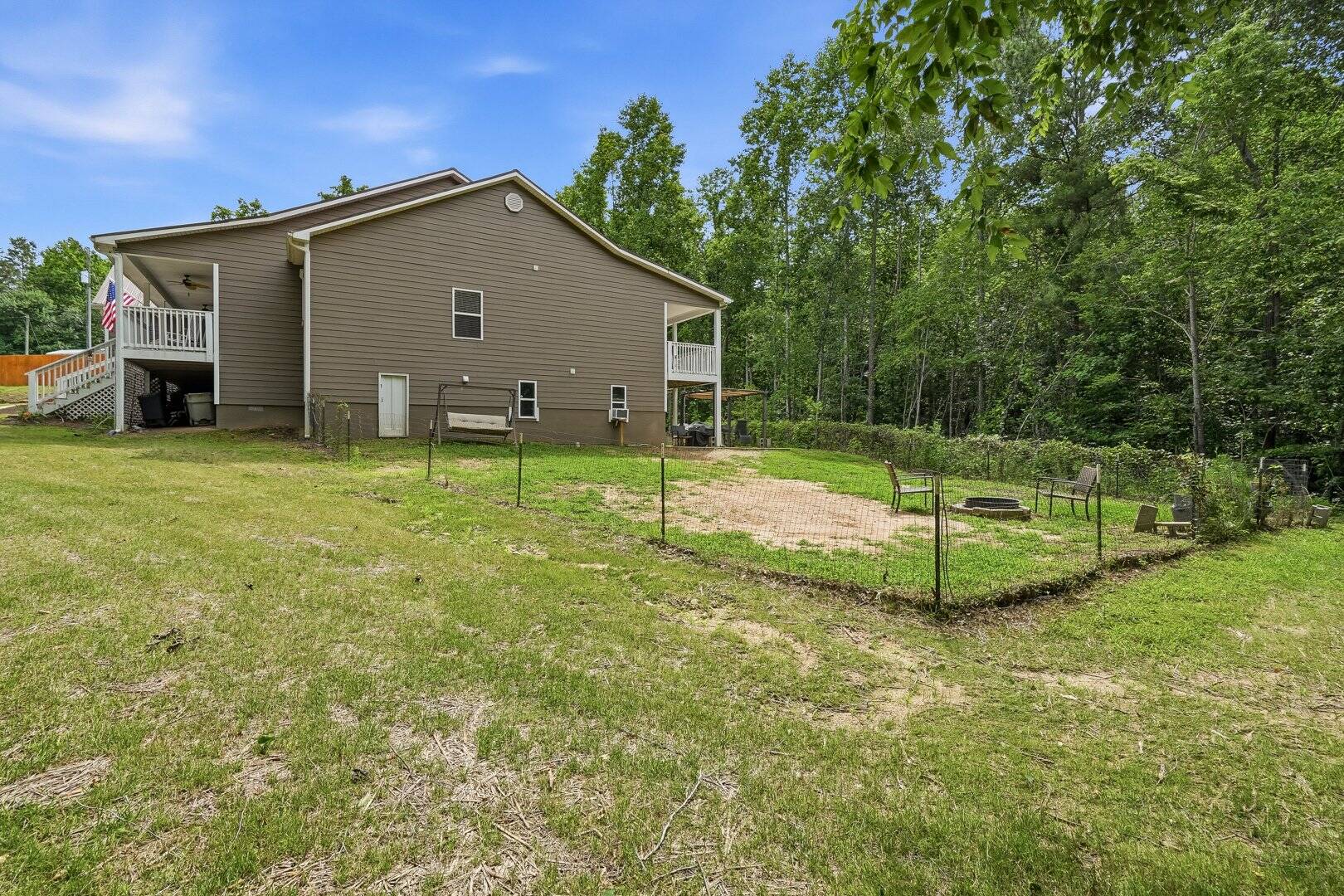 303 Salem Church Road Dawsonville, GA 30534