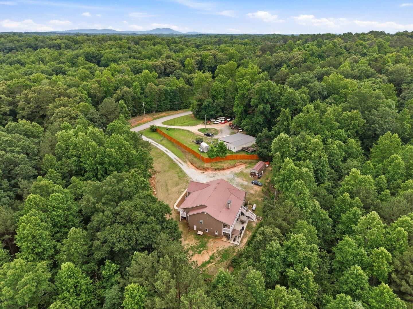 303 Salem Church Road Dawsonville, GA 30534