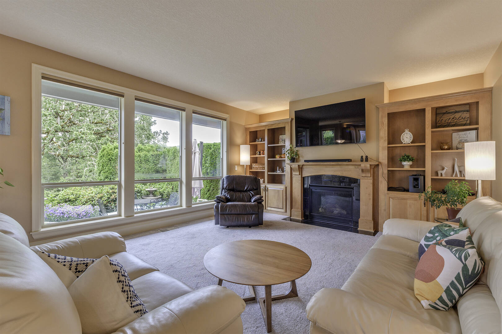 16726 NW Vetter Dr Portland, OR 97229