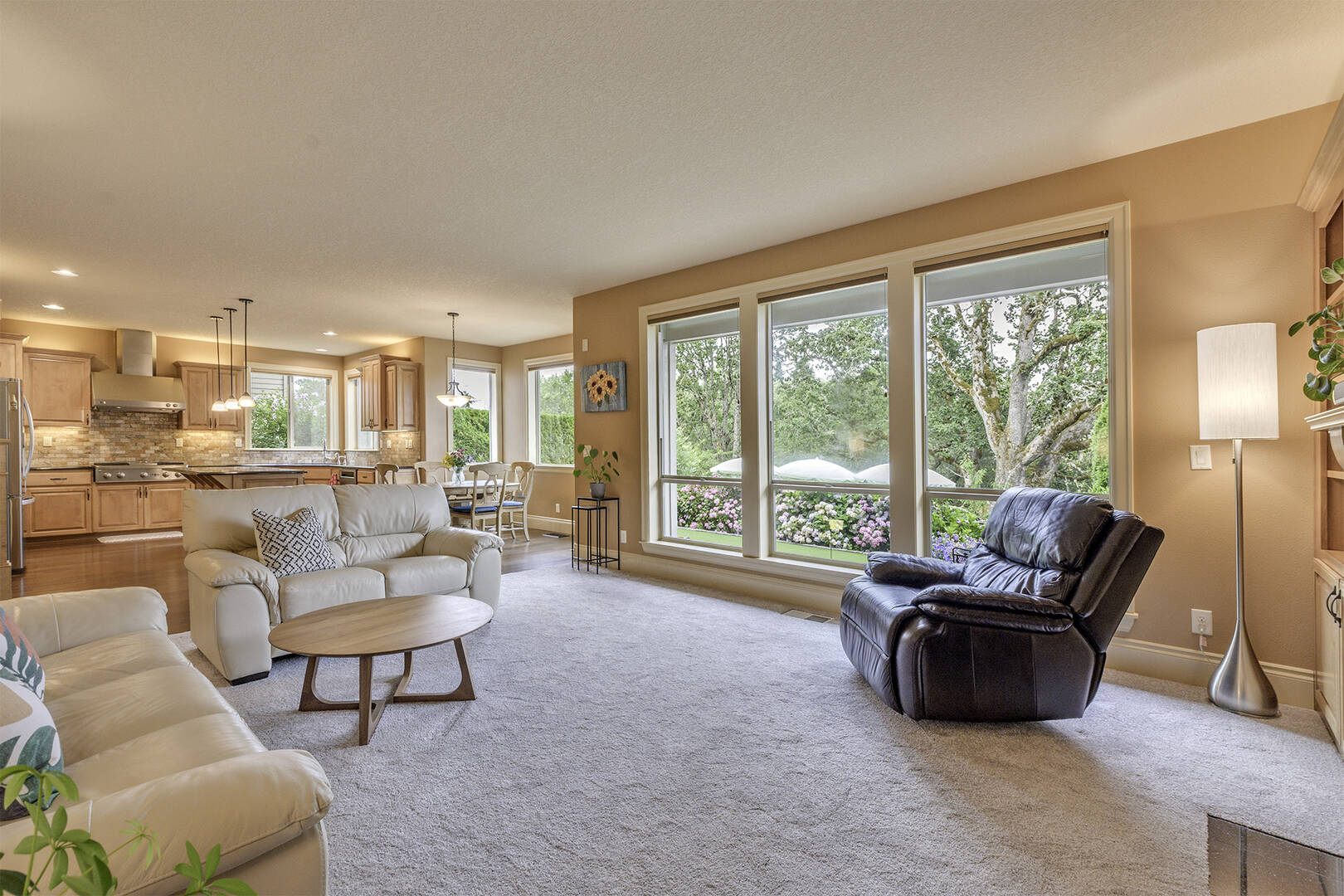 16726 NW Vetter Dr Portland, OR 97229