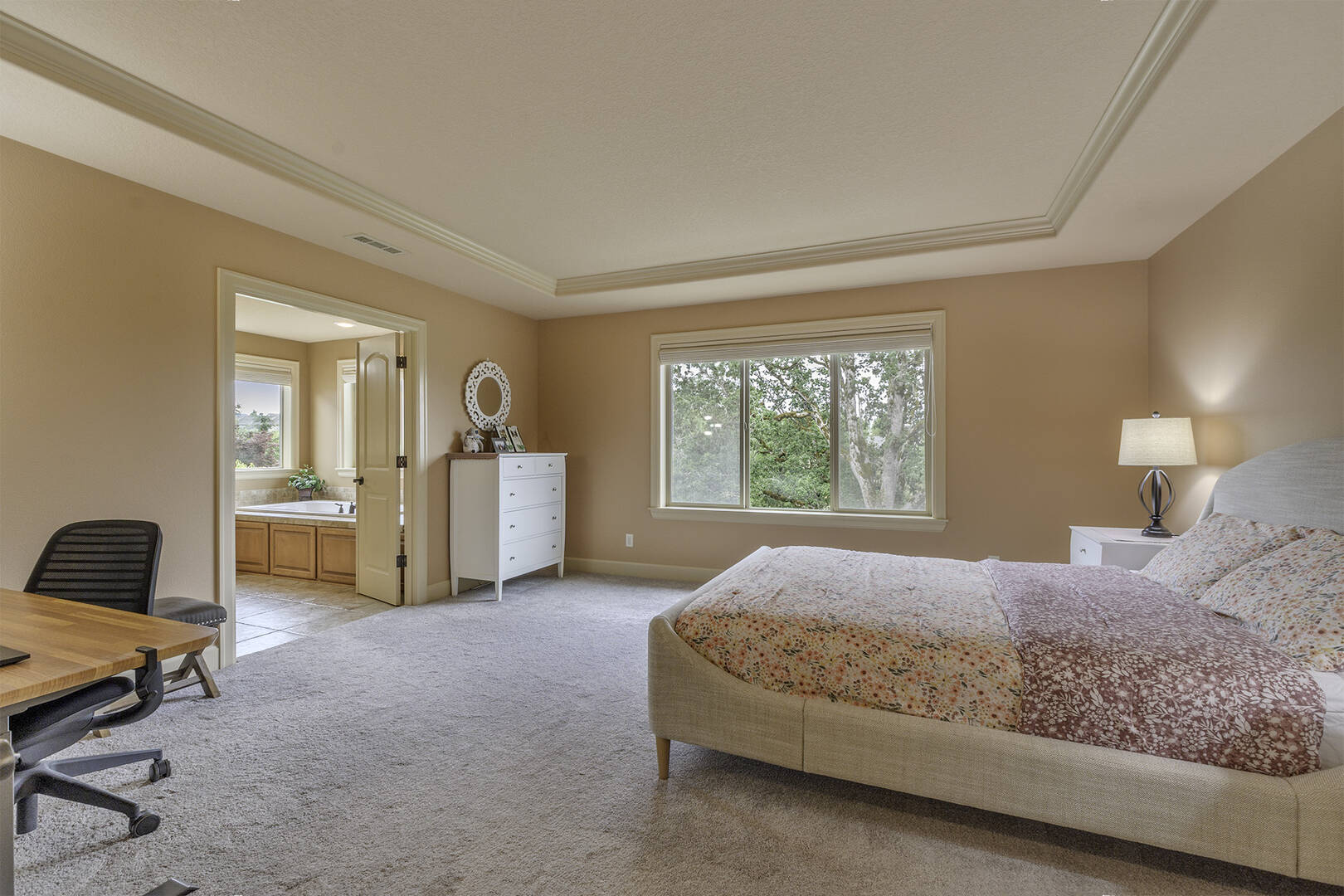 16726 NW Vetter Dr Portland, OR 97229