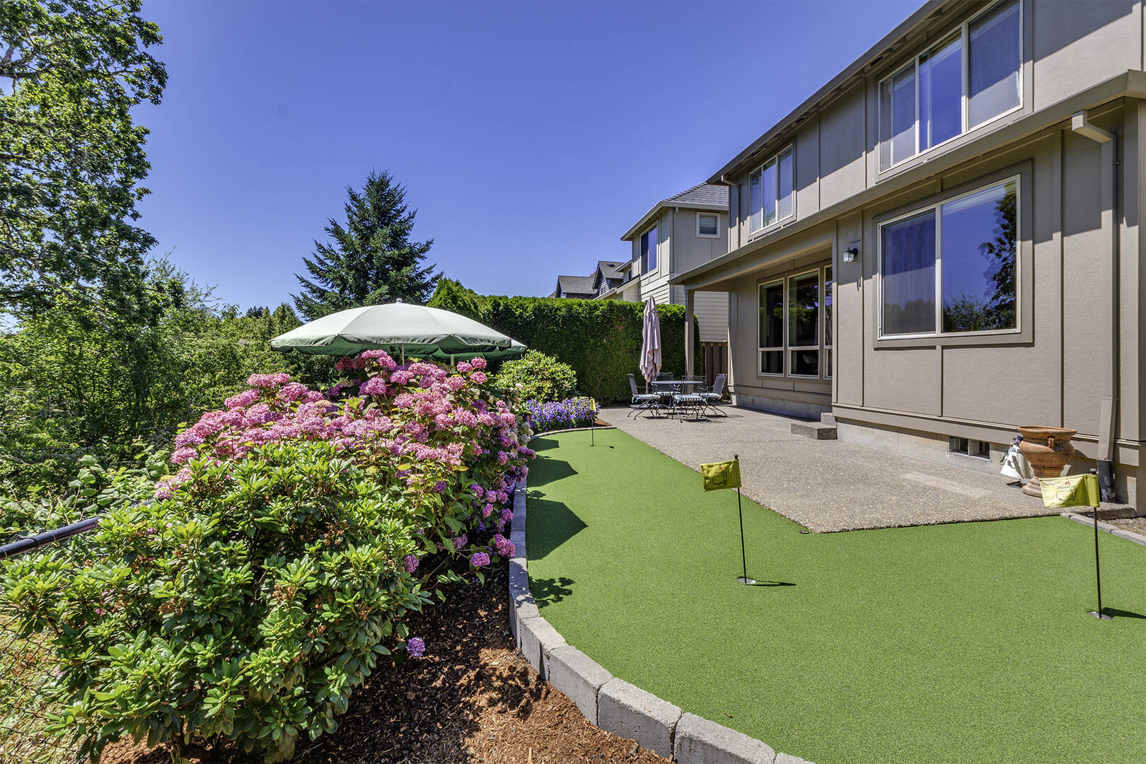 16726 NW Vetter Dr Portland, OR 97229