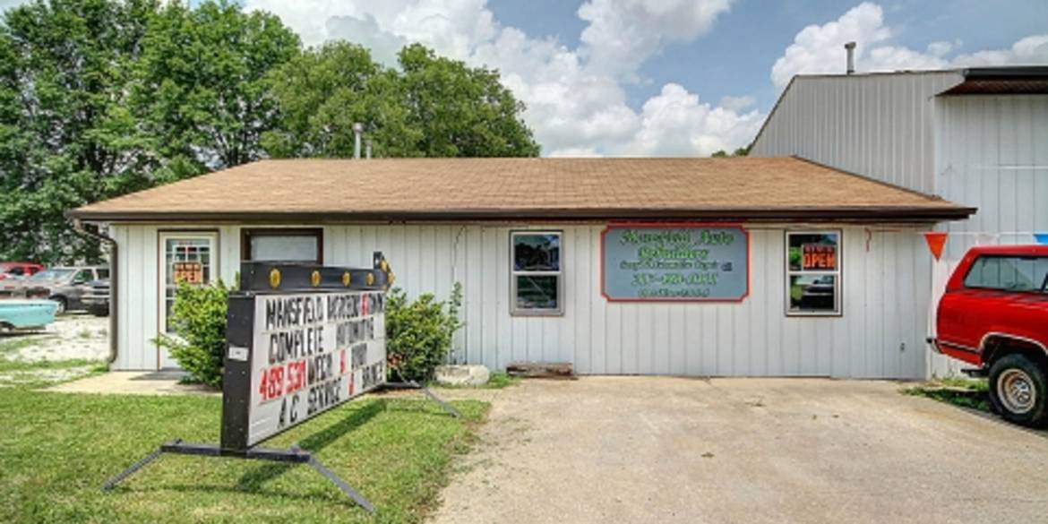 Brivity 101 W Front Mansfield, IL 61854