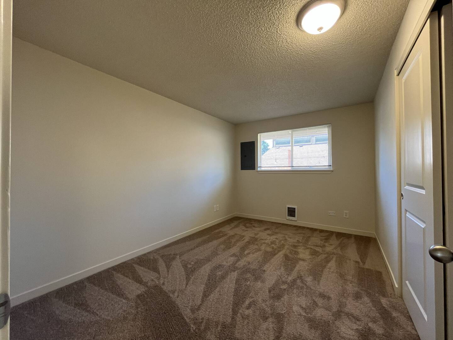 1436 Village Park Pl West Linn, OR 97068