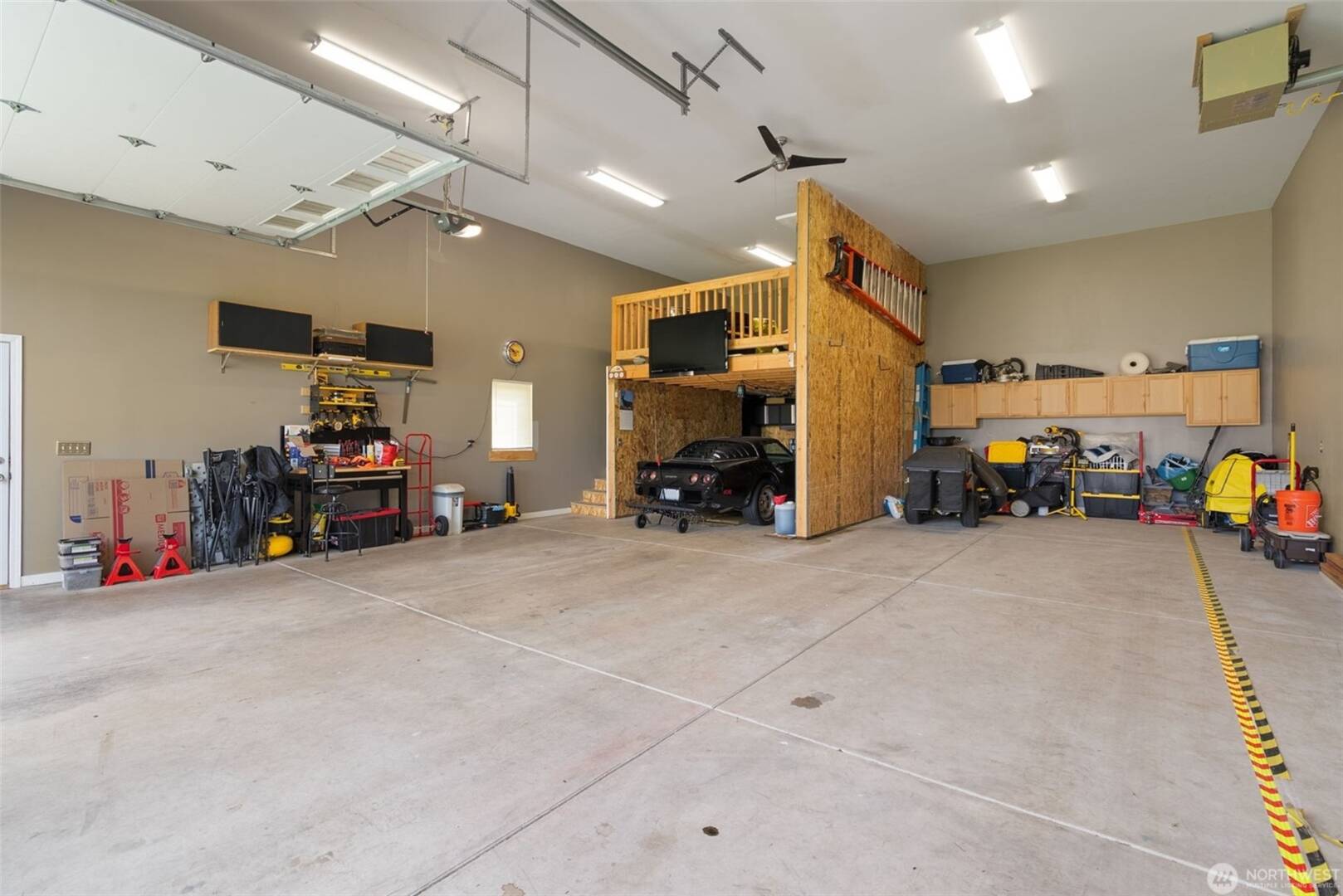 29015 33rd Ave S Roy, WA 98580
