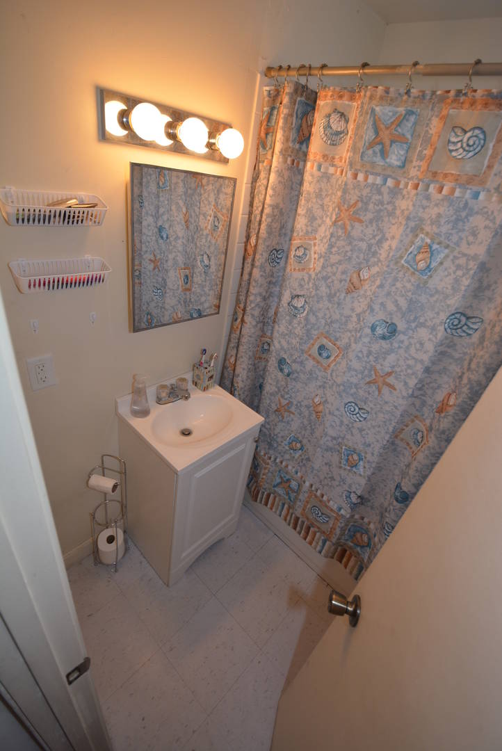 Brivity 7204 Coastal Hwy Key Apartments Ocean City, MD 21842