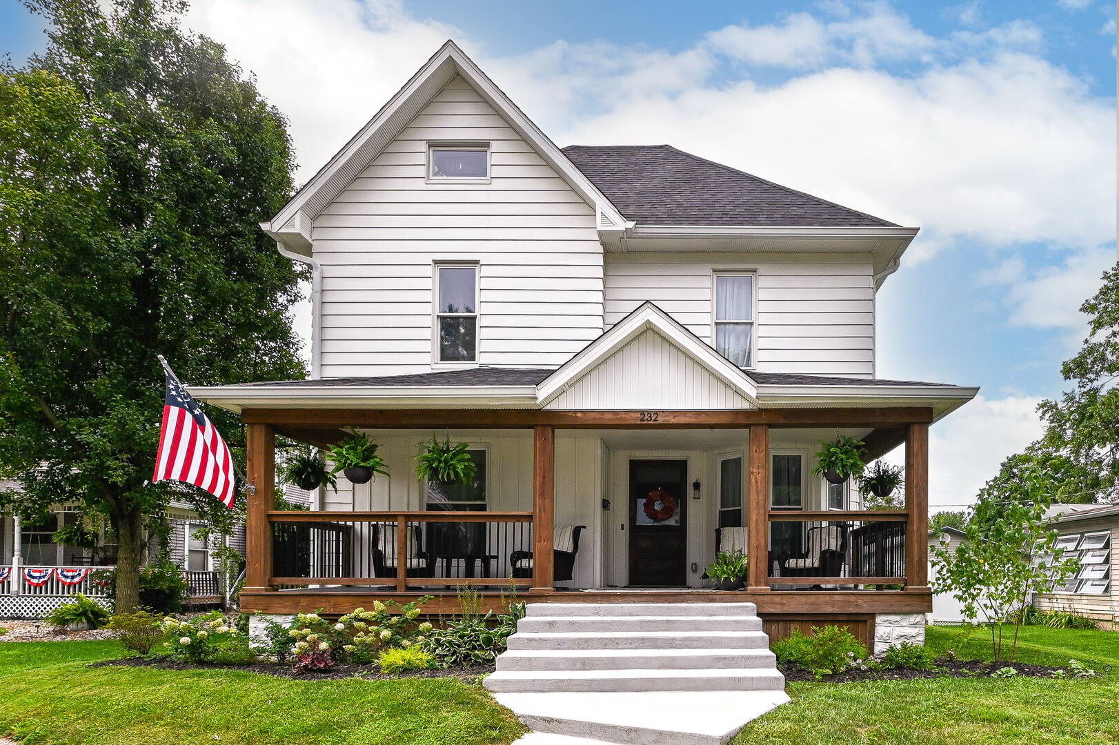 232 E State St Pendleton, IN 46064
