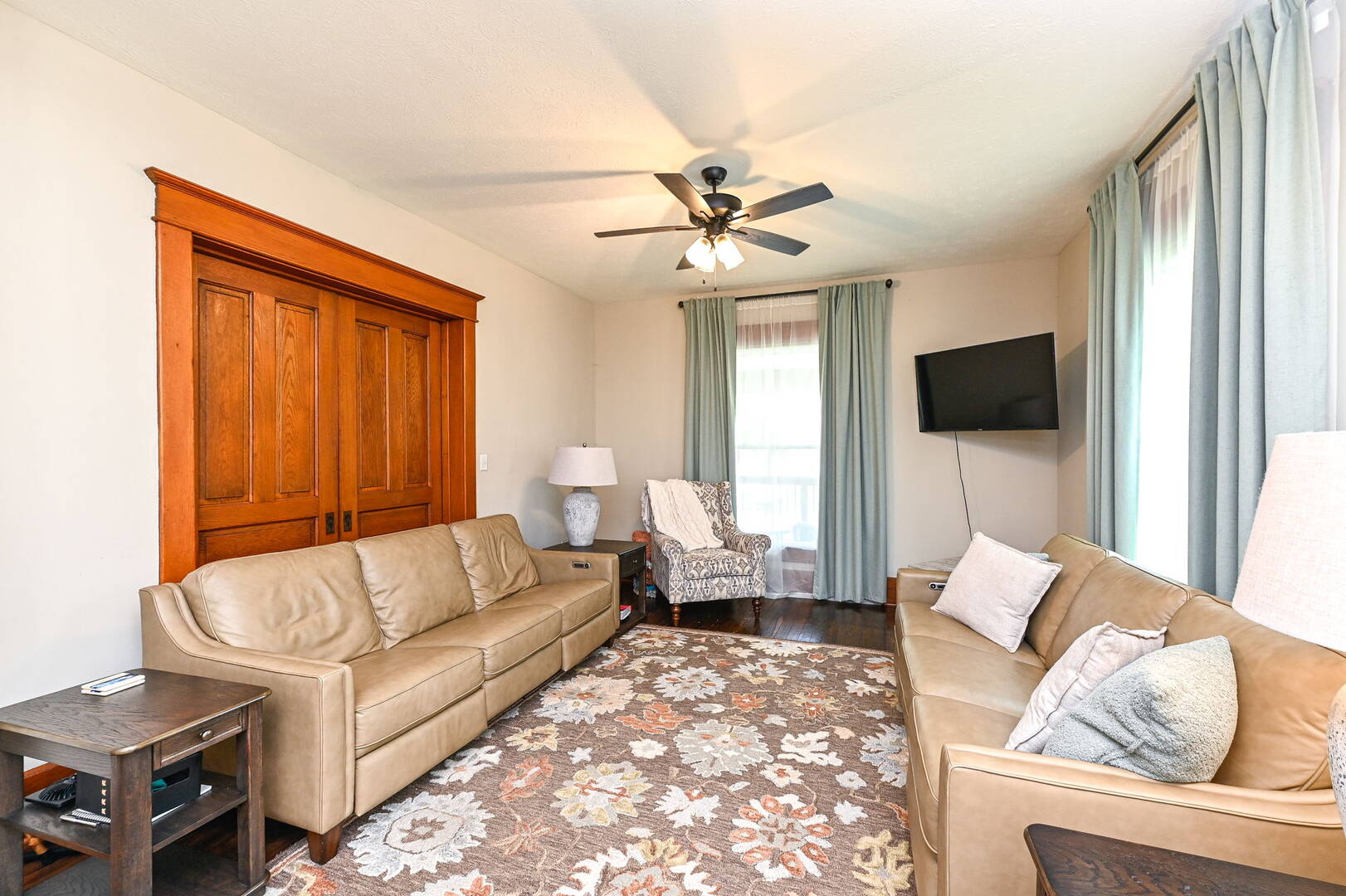 232 E State St Pendleton, IN 46064