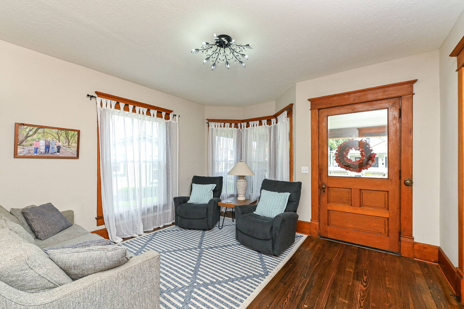 232 E State St Pendleton, IN 46064