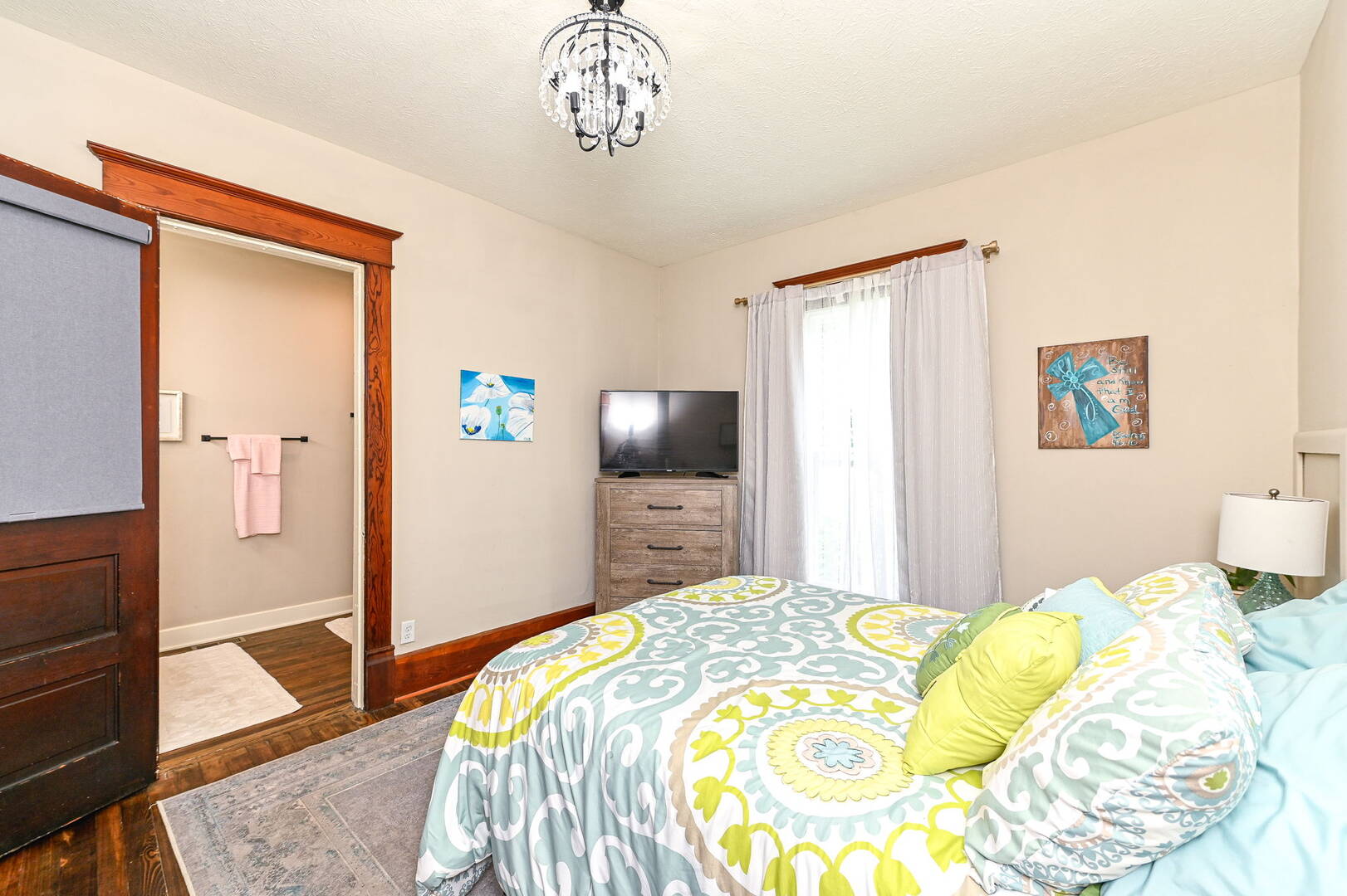 232 E State St Pendleton, IN 46064