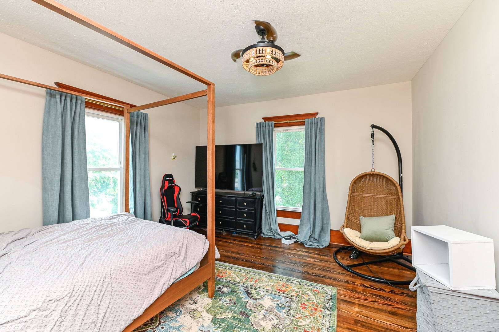 232 E State St Pendleton, IN 46064