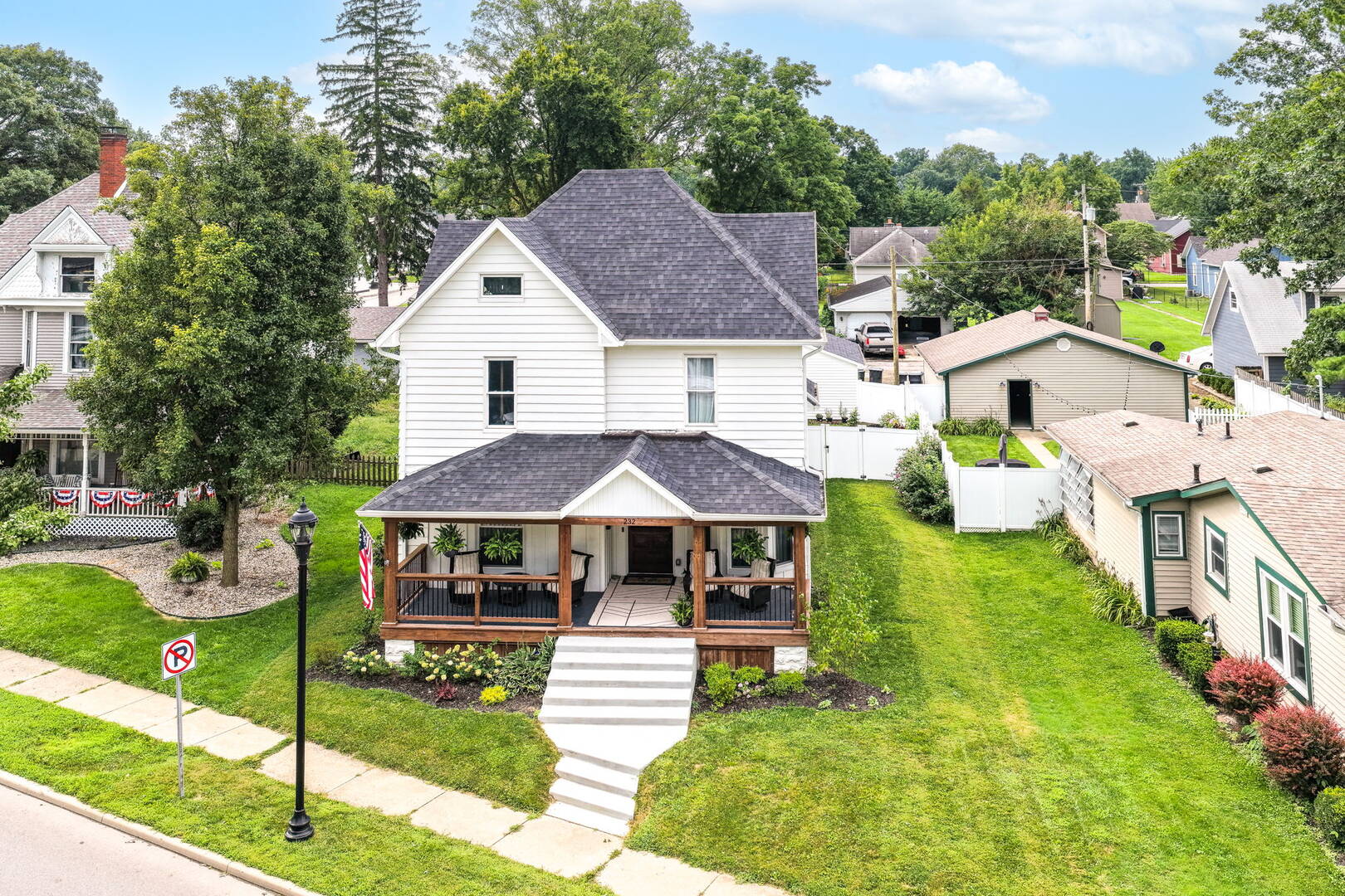 232 E State St Pendleton, IN 46064
