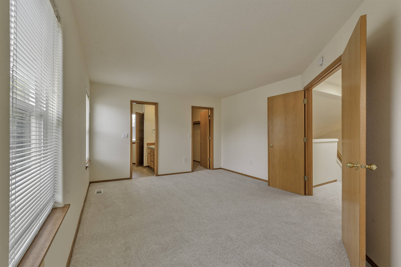 165 NE Cory St Hillsboro, OR 97124