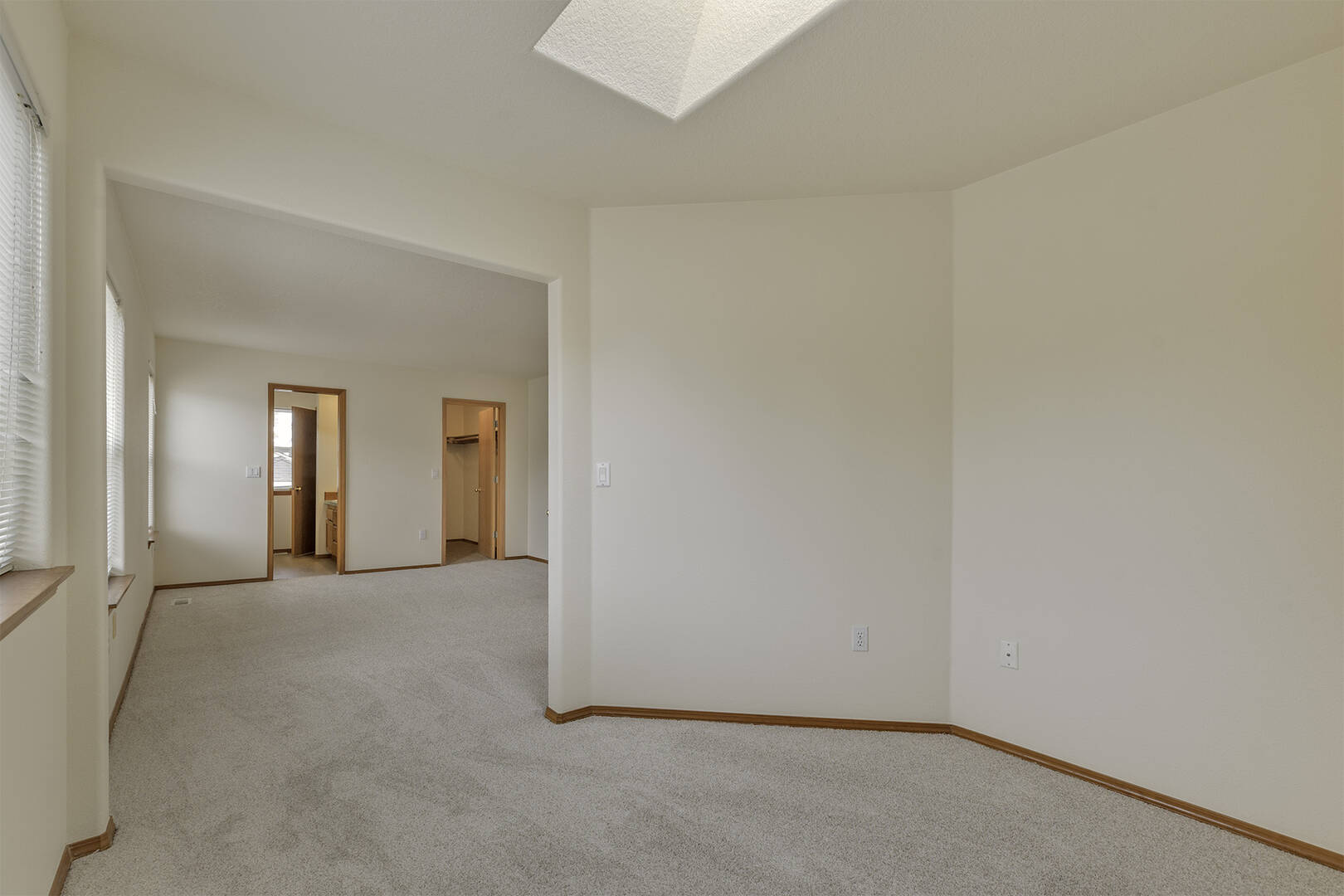 165 NE Cory St Hillsboro, OR 97124