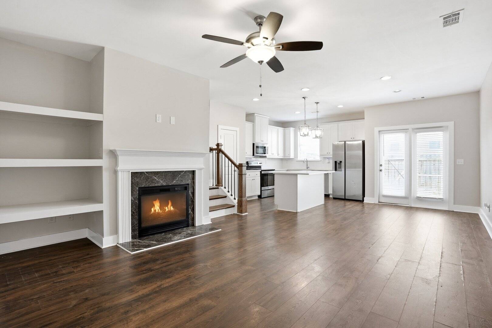 6449 Scudder Drive Lithonia, GA 