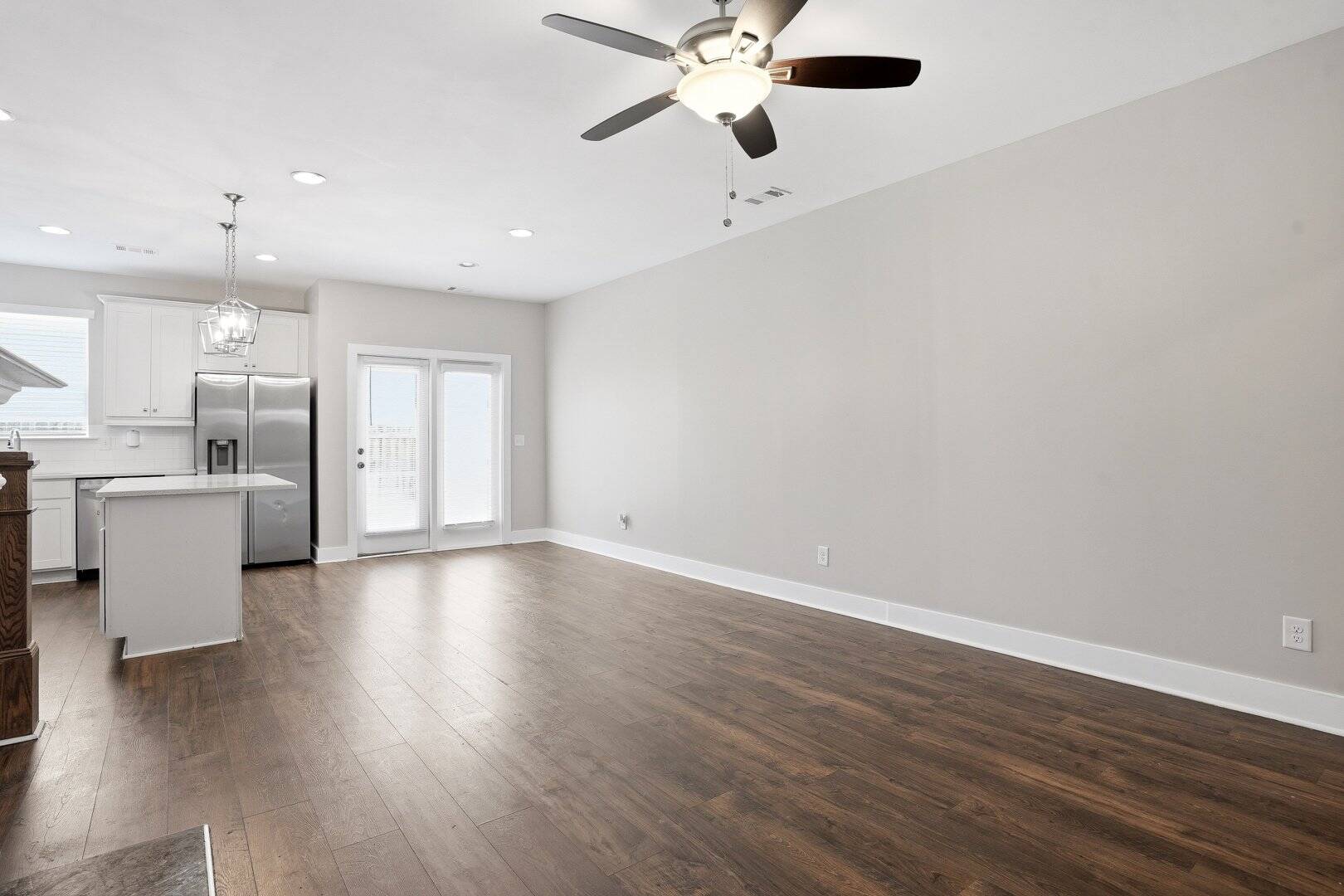 6449 Scudder Drive Lithonia, GA 